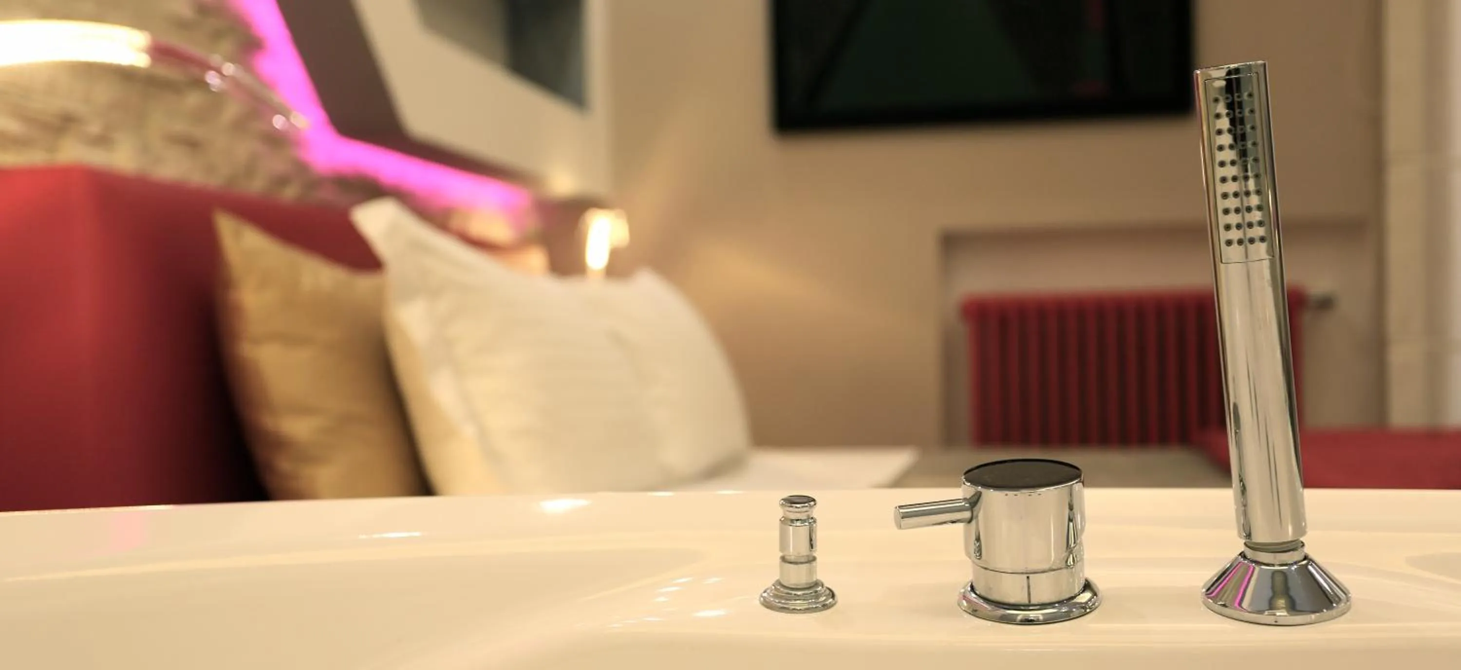 Bathroom in Luxury on the River