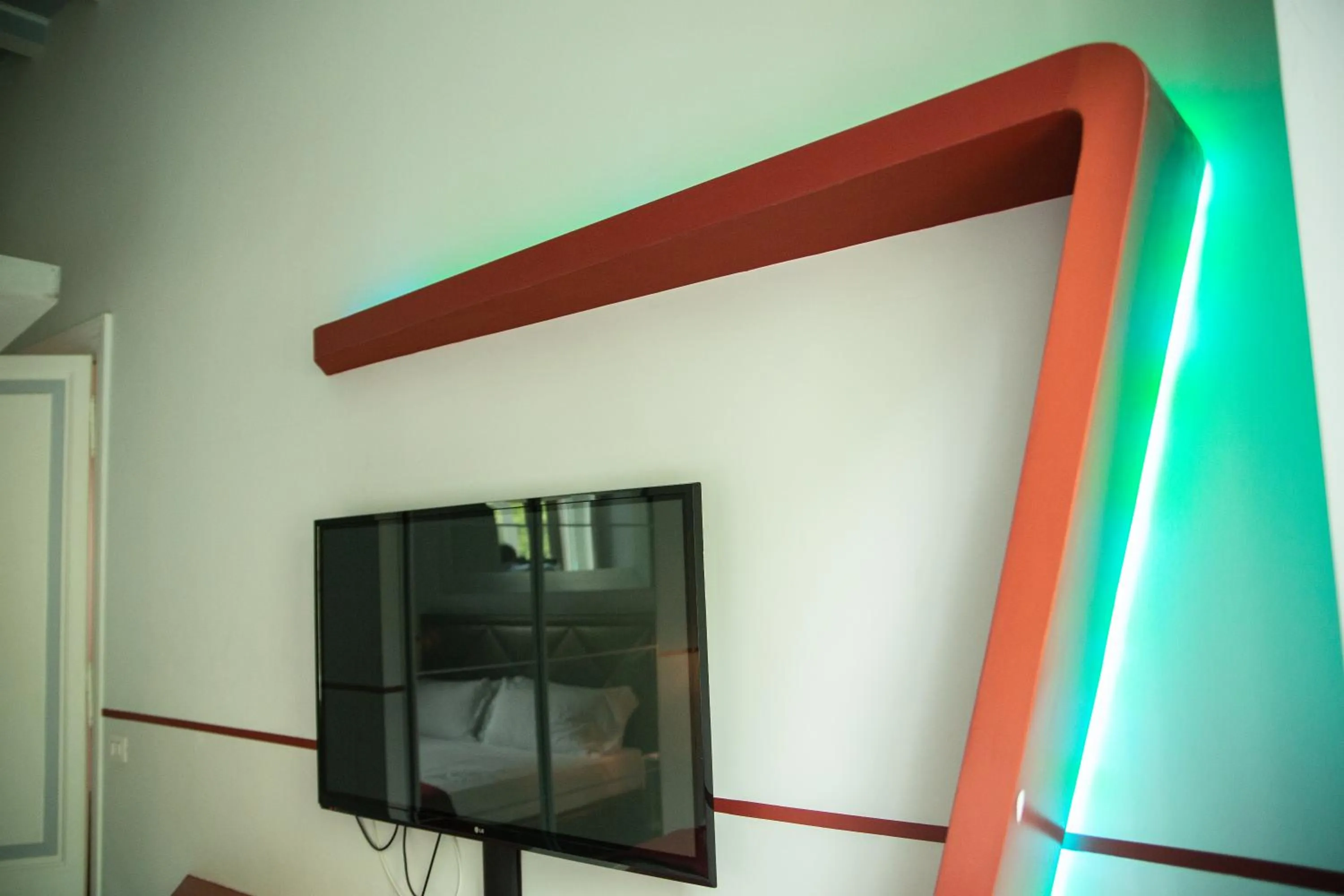 Decorative detail in Luxury on the River