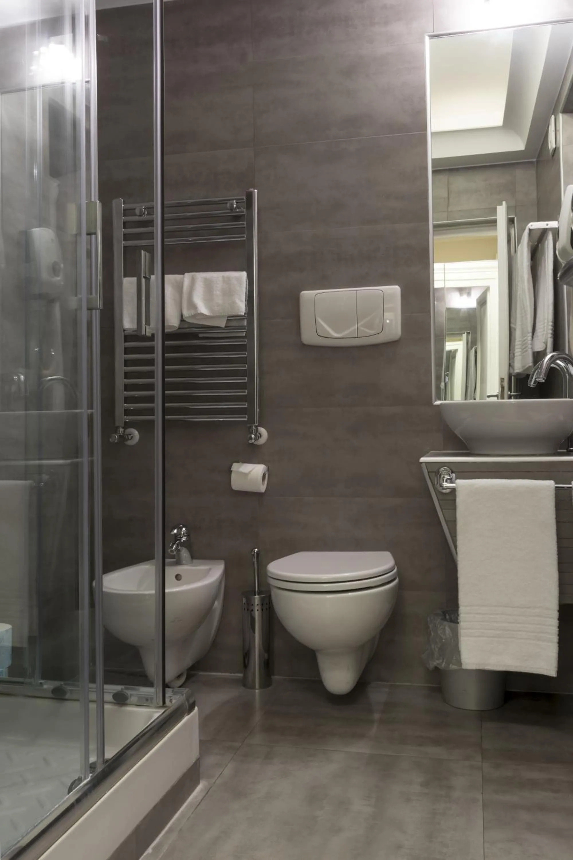 Shower in Luxury on the River