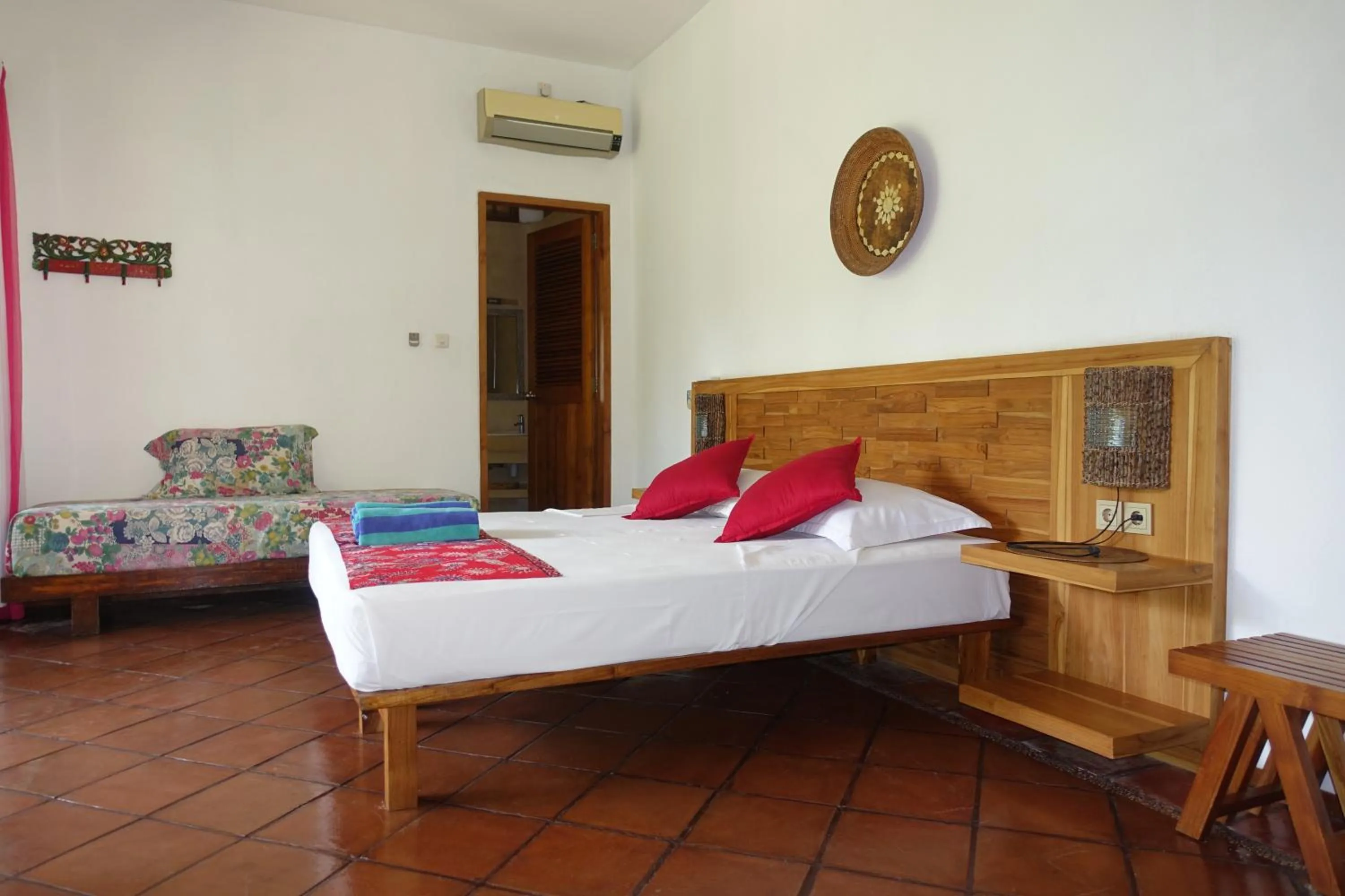 Bedroom, Bed in Villa Jati Mangsit