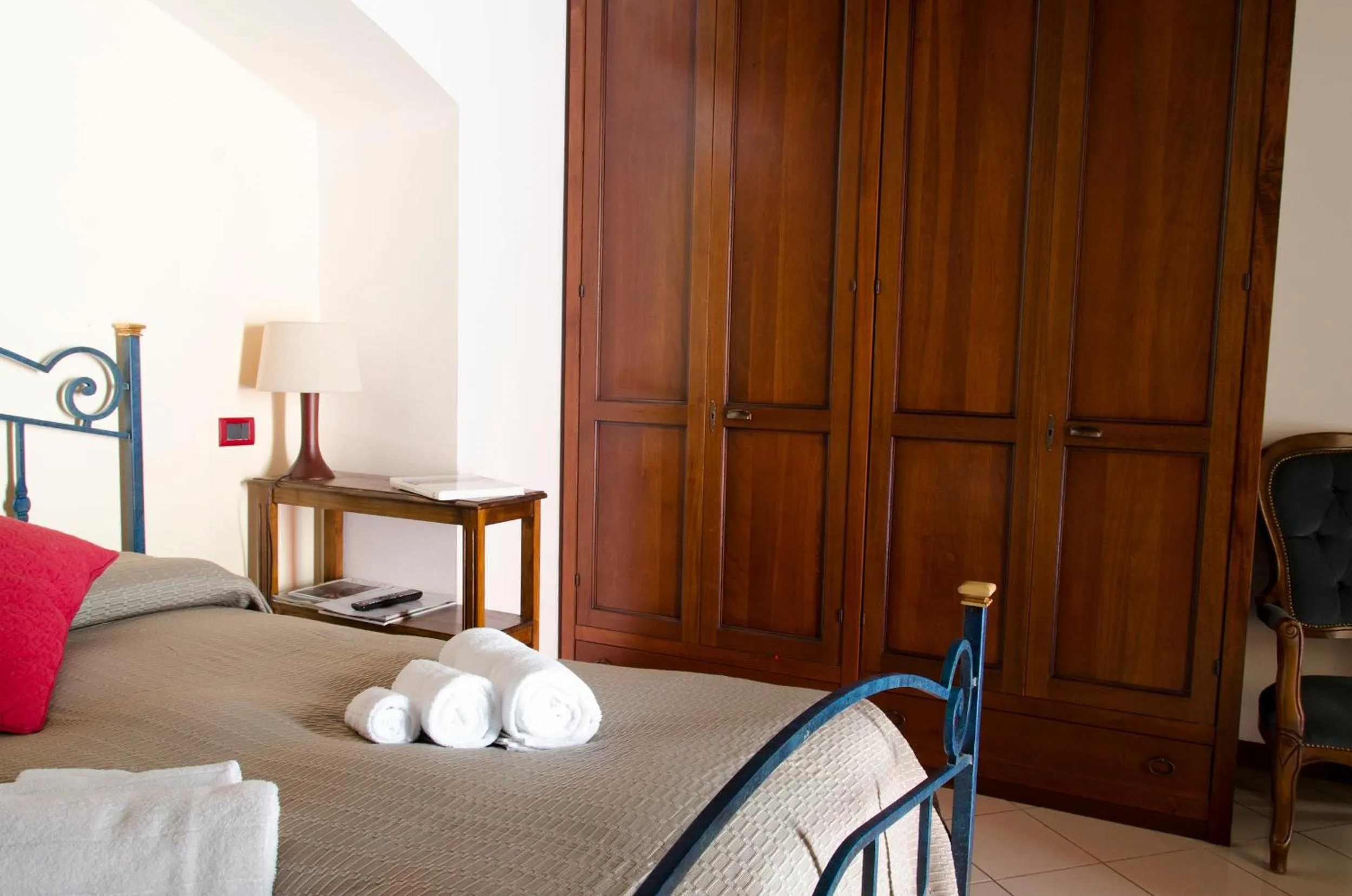 Bedroom, Bed in Borgo Pio 91