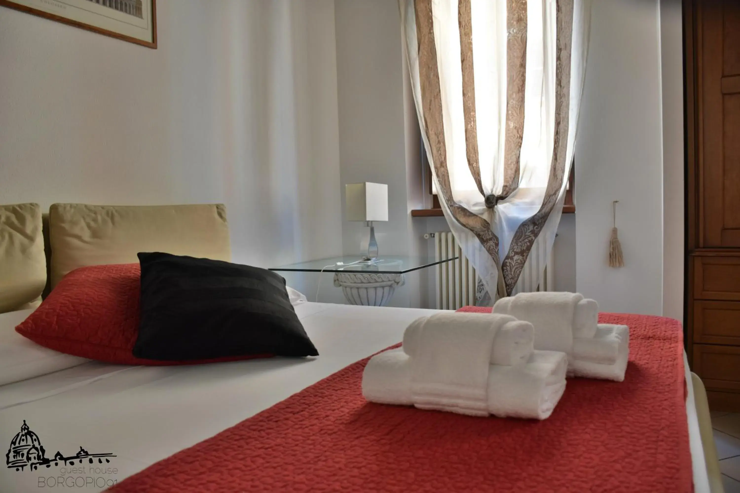 One-Bedroom Apartment in Borgo Pio 91 One-Bedroom Apartment in Borgo Pio 91