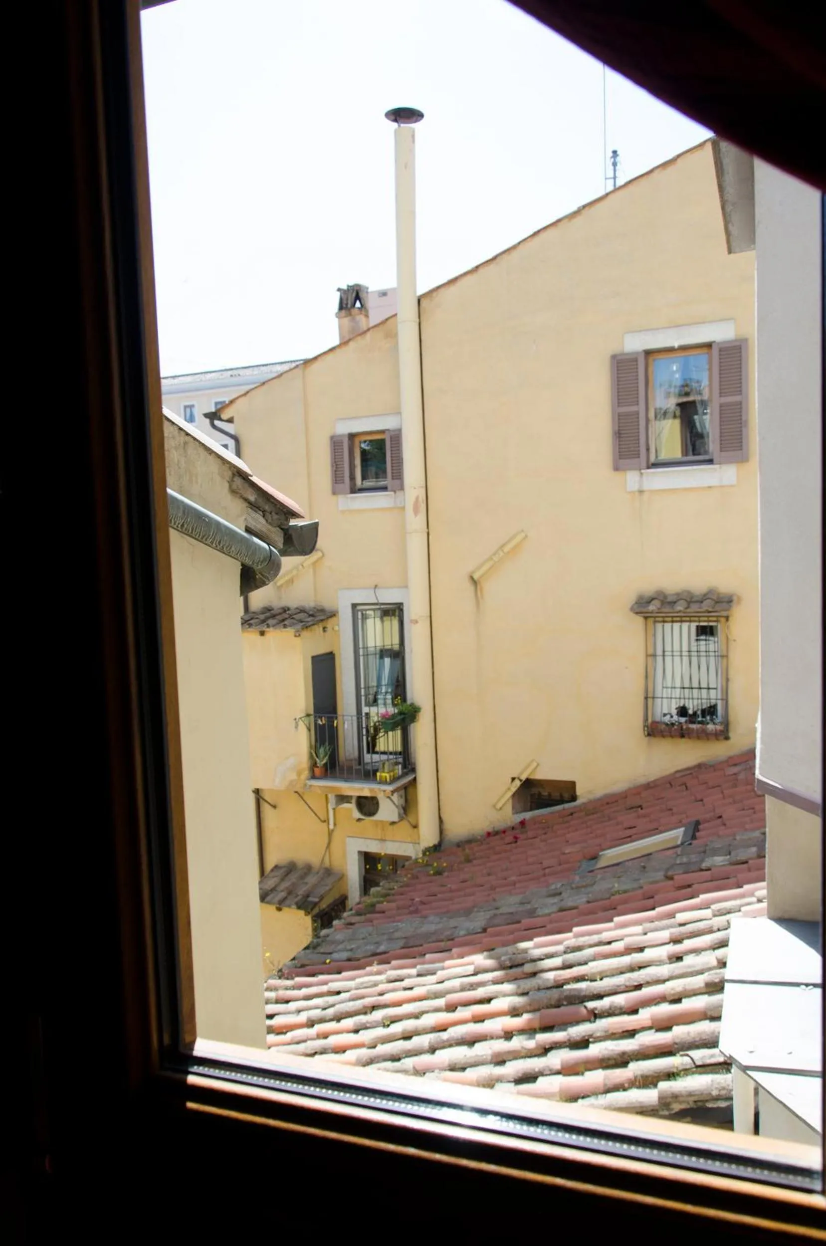 Area and facilities in Borgo Pio 91