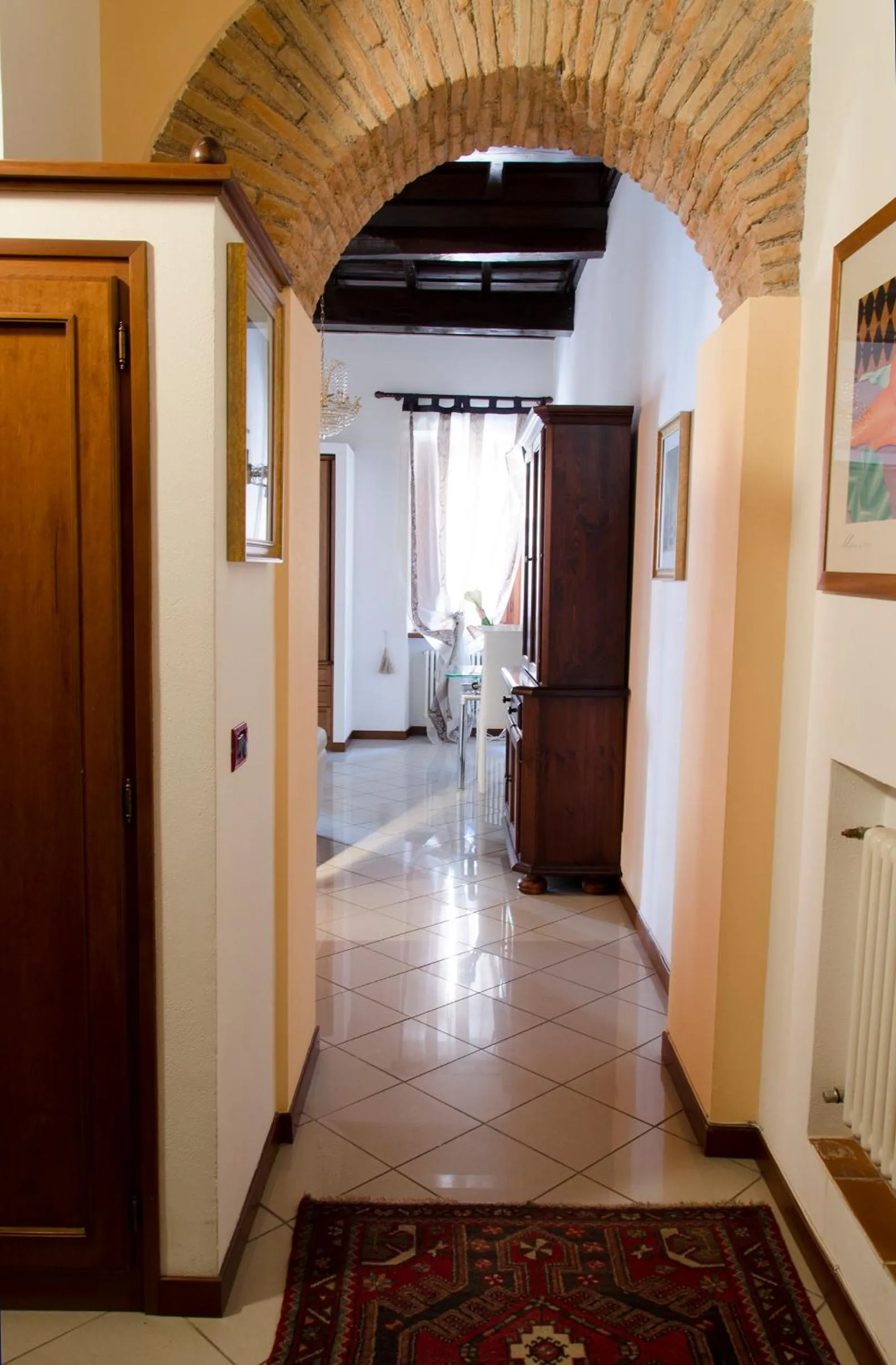 Photo of the whole room in Borgo Pio 91