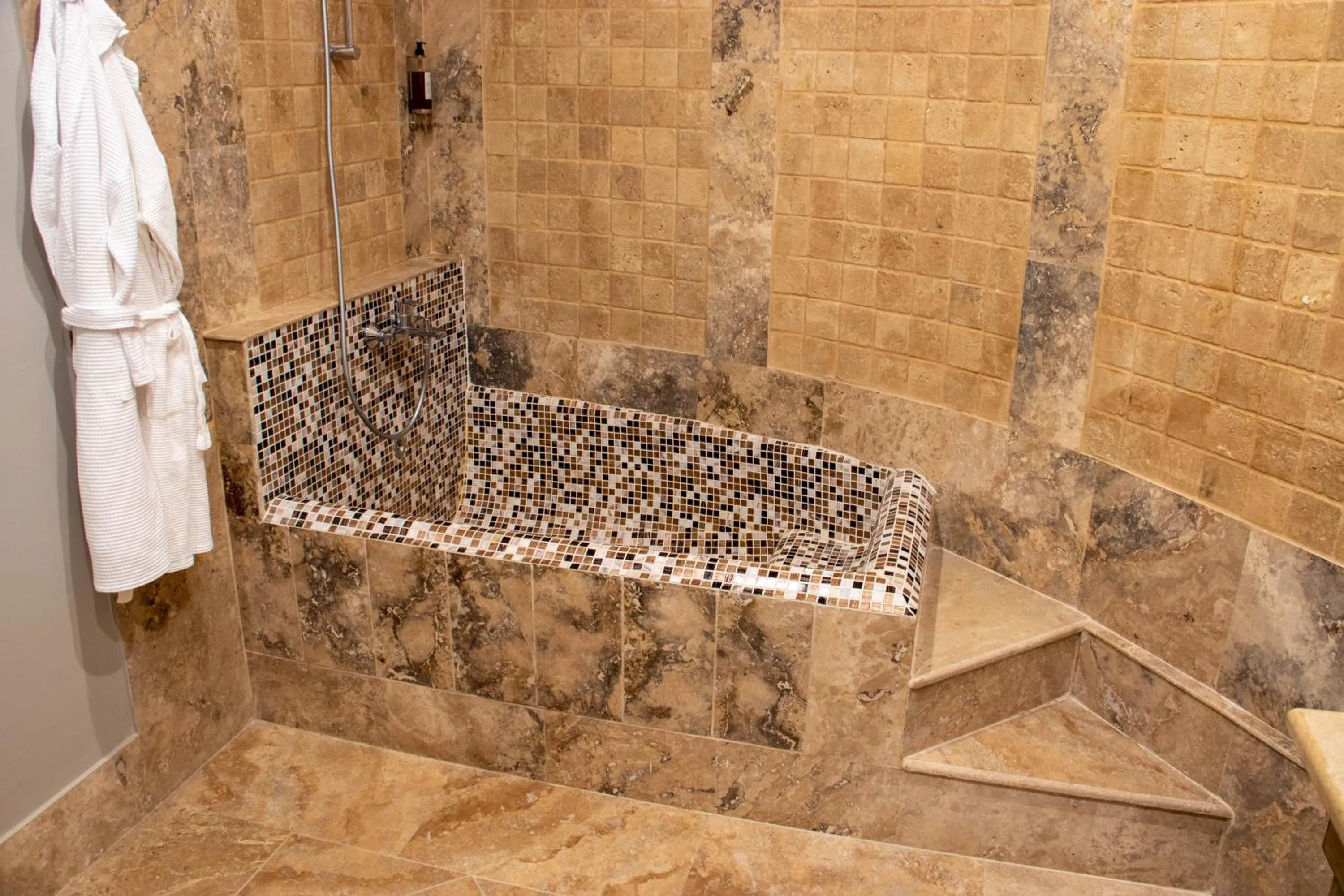 Bathroom in Apricot Hotel Yerevan