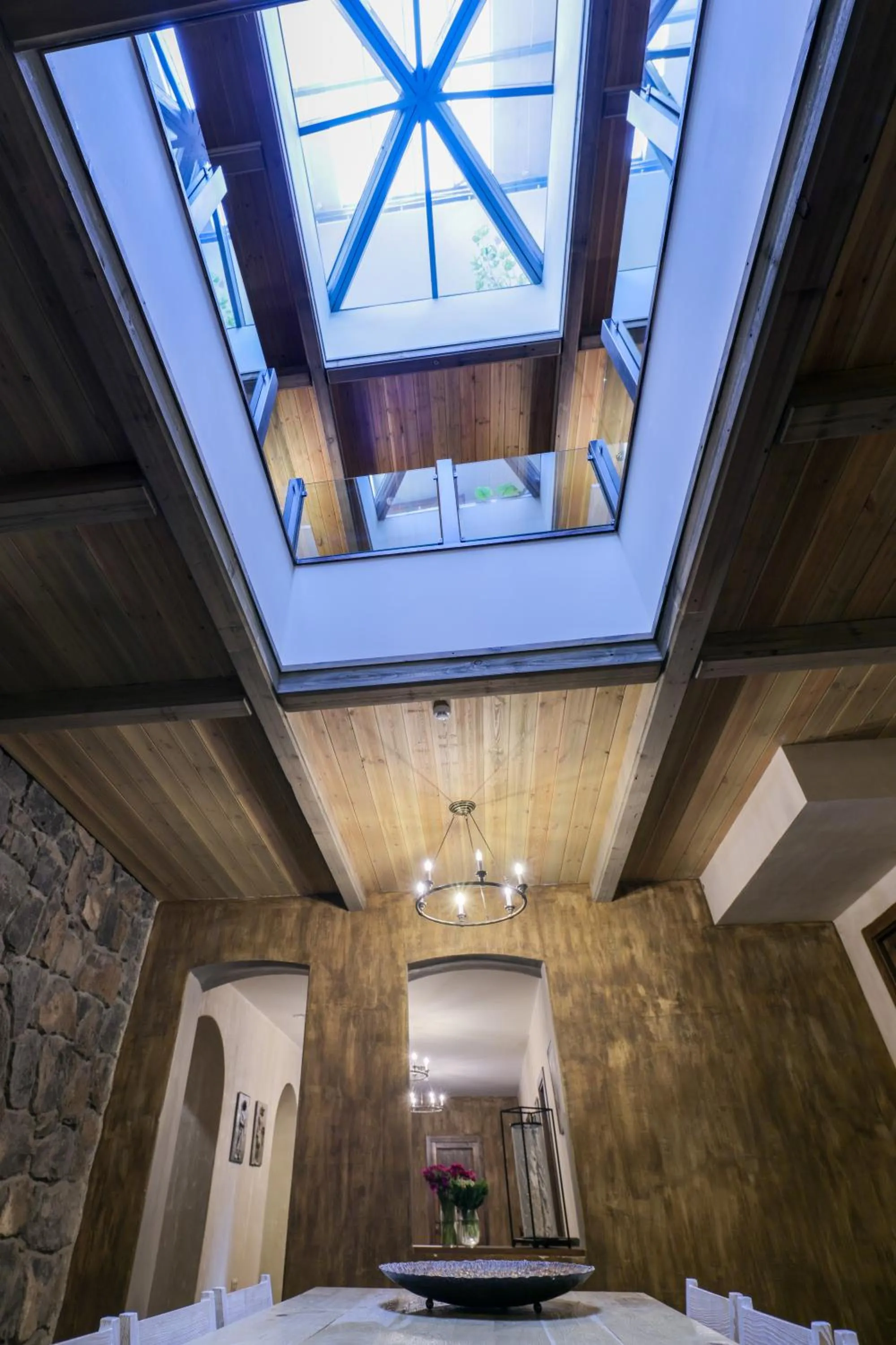 Property building, Bed in Apricot Hotel Yerevan