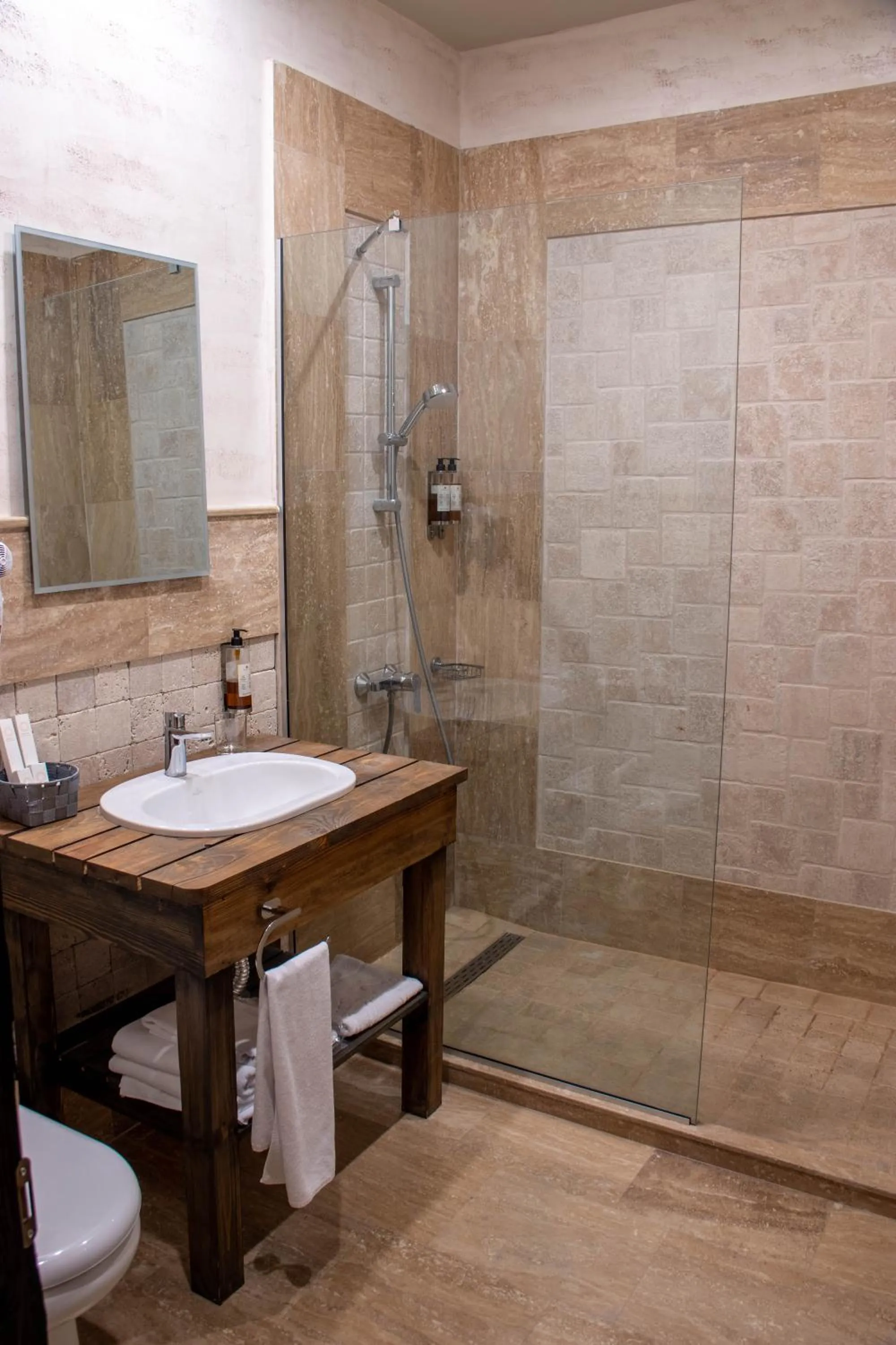 Bathroom in Apricot Hotel Yerevan