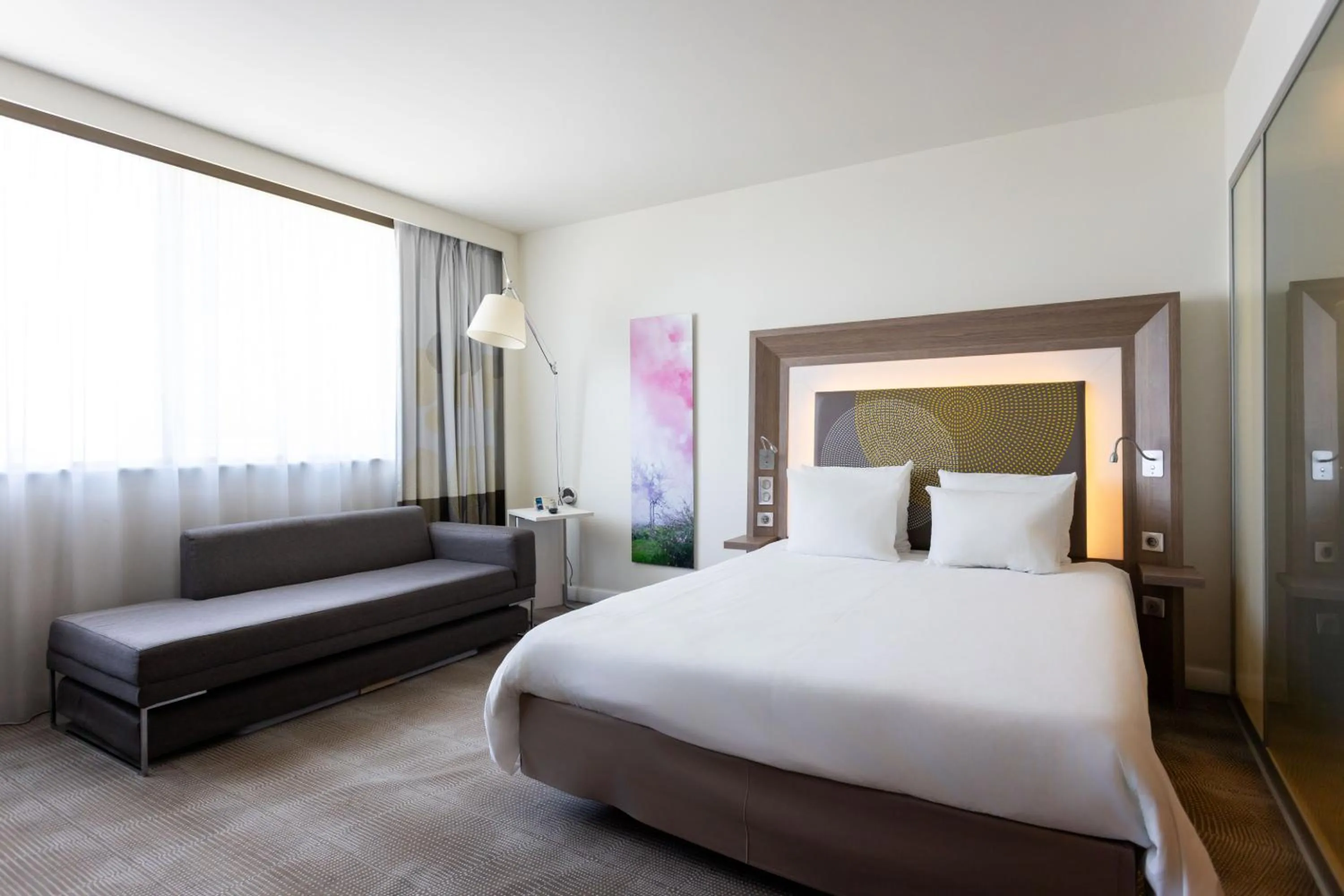 Bed in Novotel Sofia