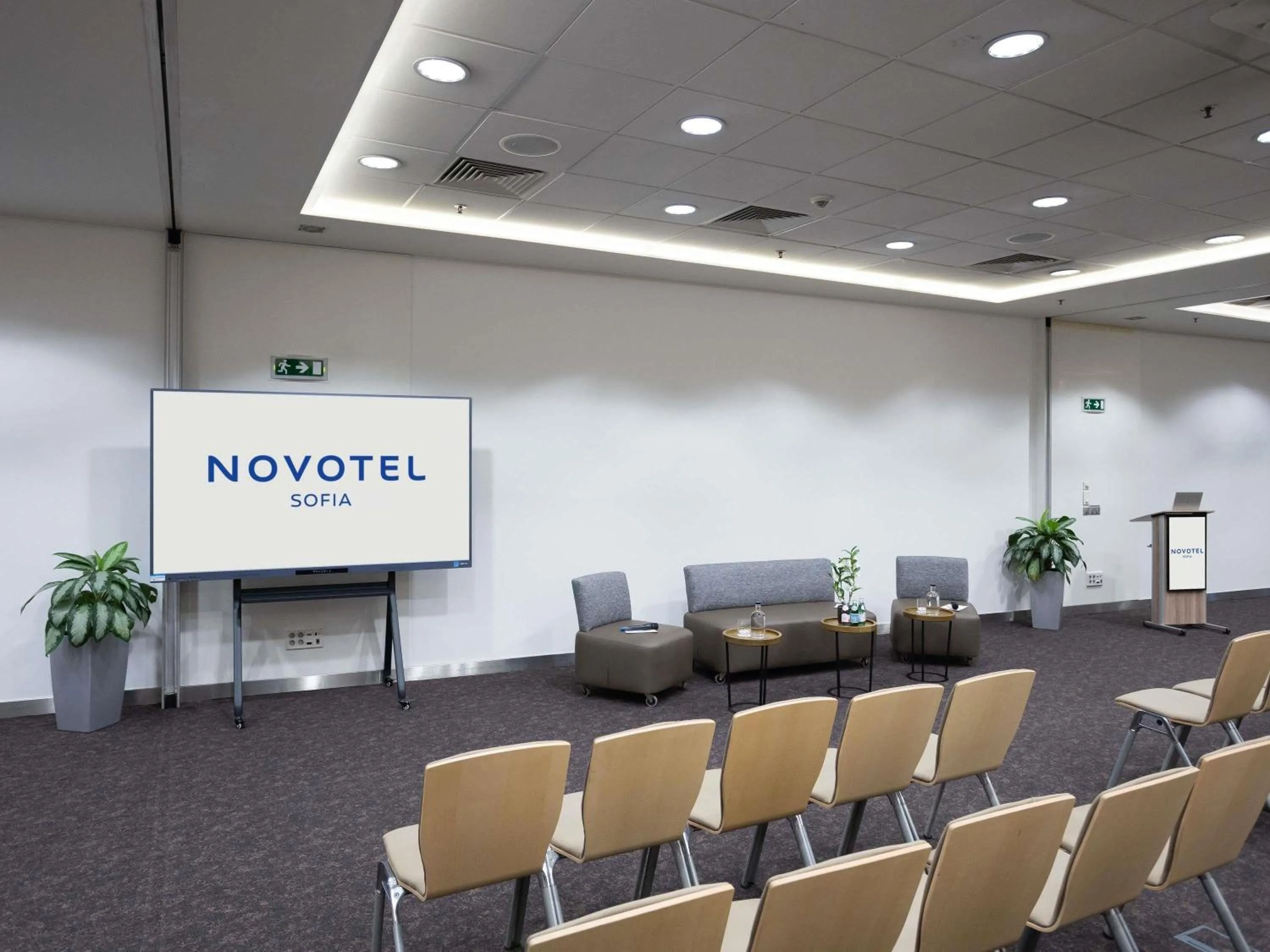 Meeting/conference room in Novotel Sofia