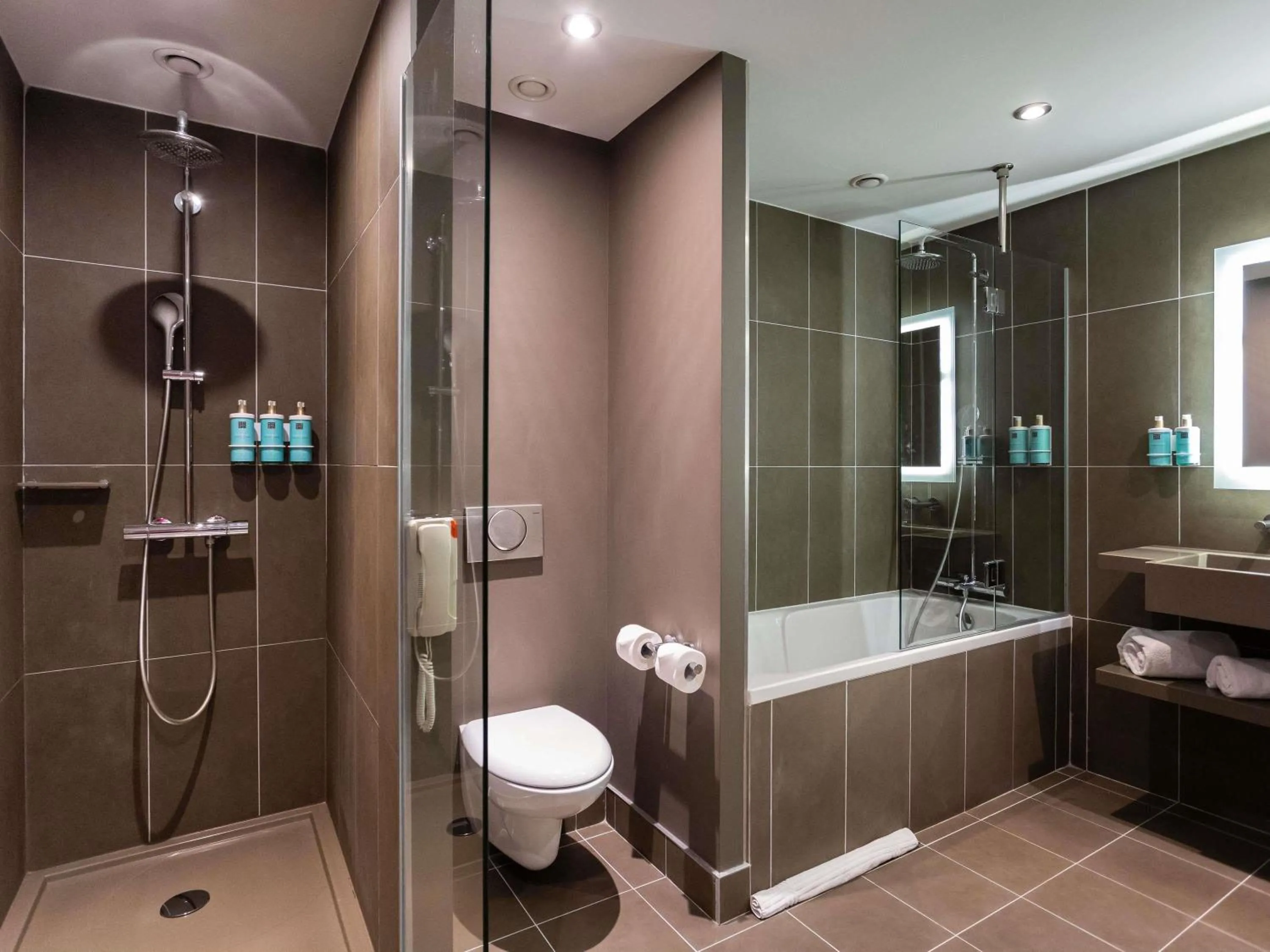 Bedroom in Novotel Sofia