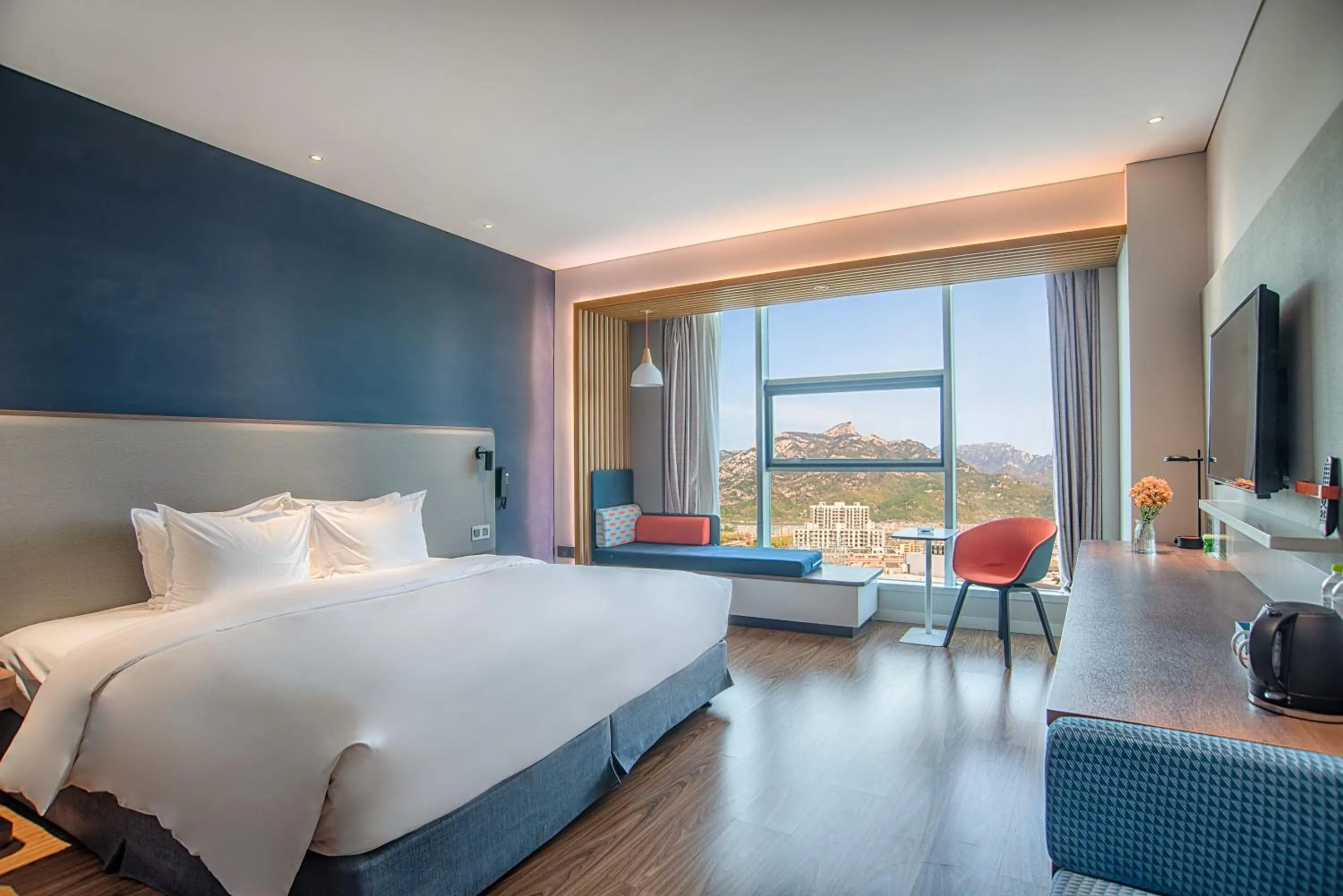 Bed in Holiday Inn Express Taian City Center by IHG