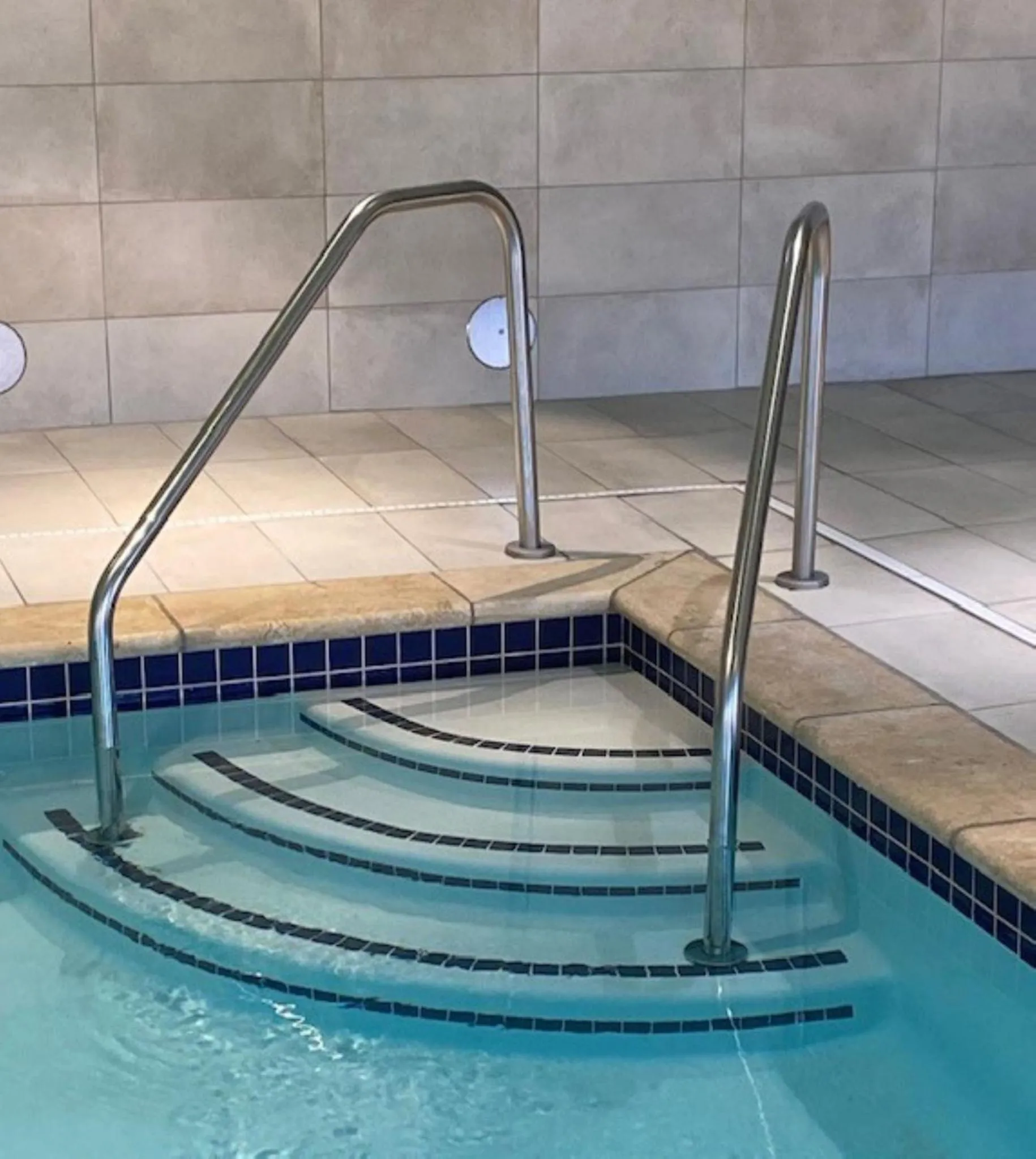 Swimming pool in Holiday Inn Express & Suites Warrensburg North by IHG