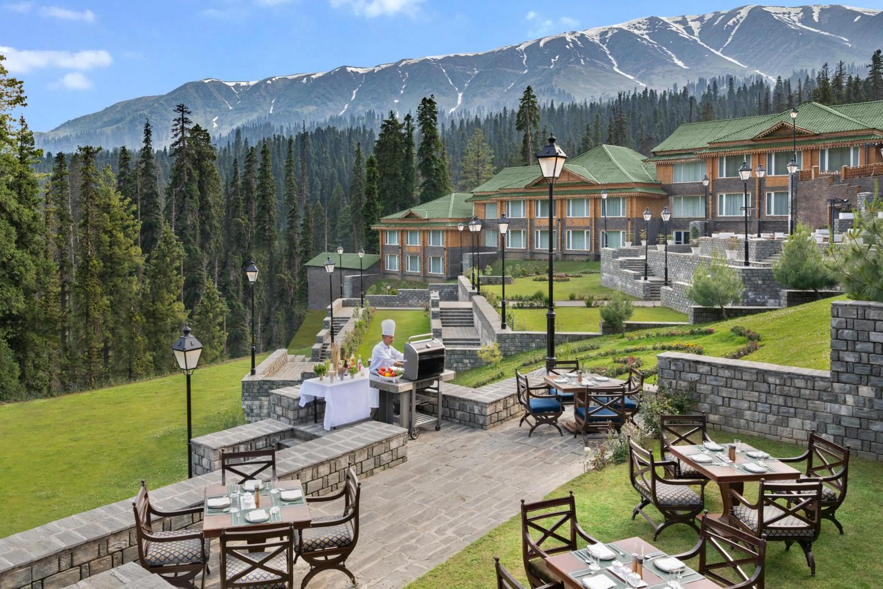Garden in The Khyber Himalayan Resort & Spa