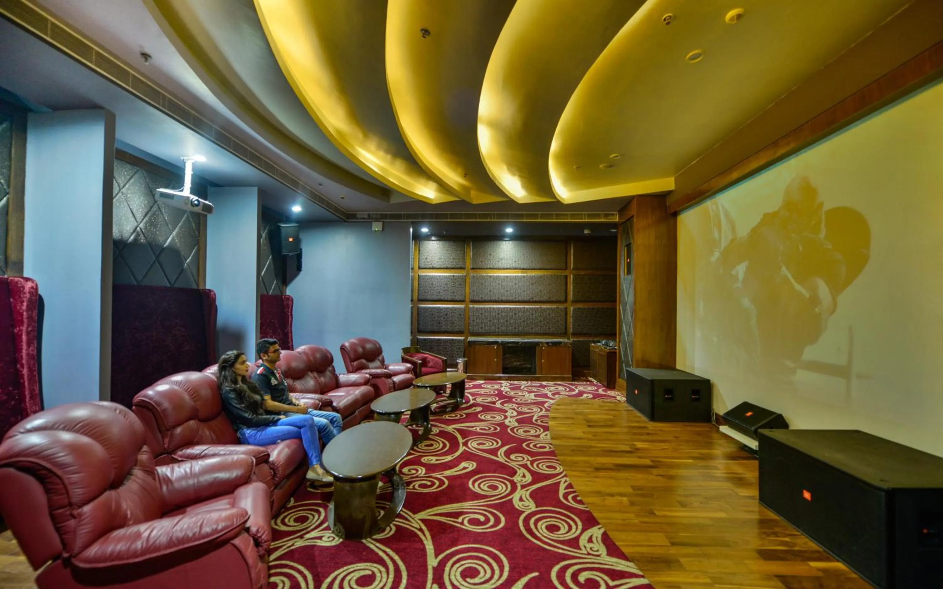 Night in The Khyber Himalayan Resort & Spa