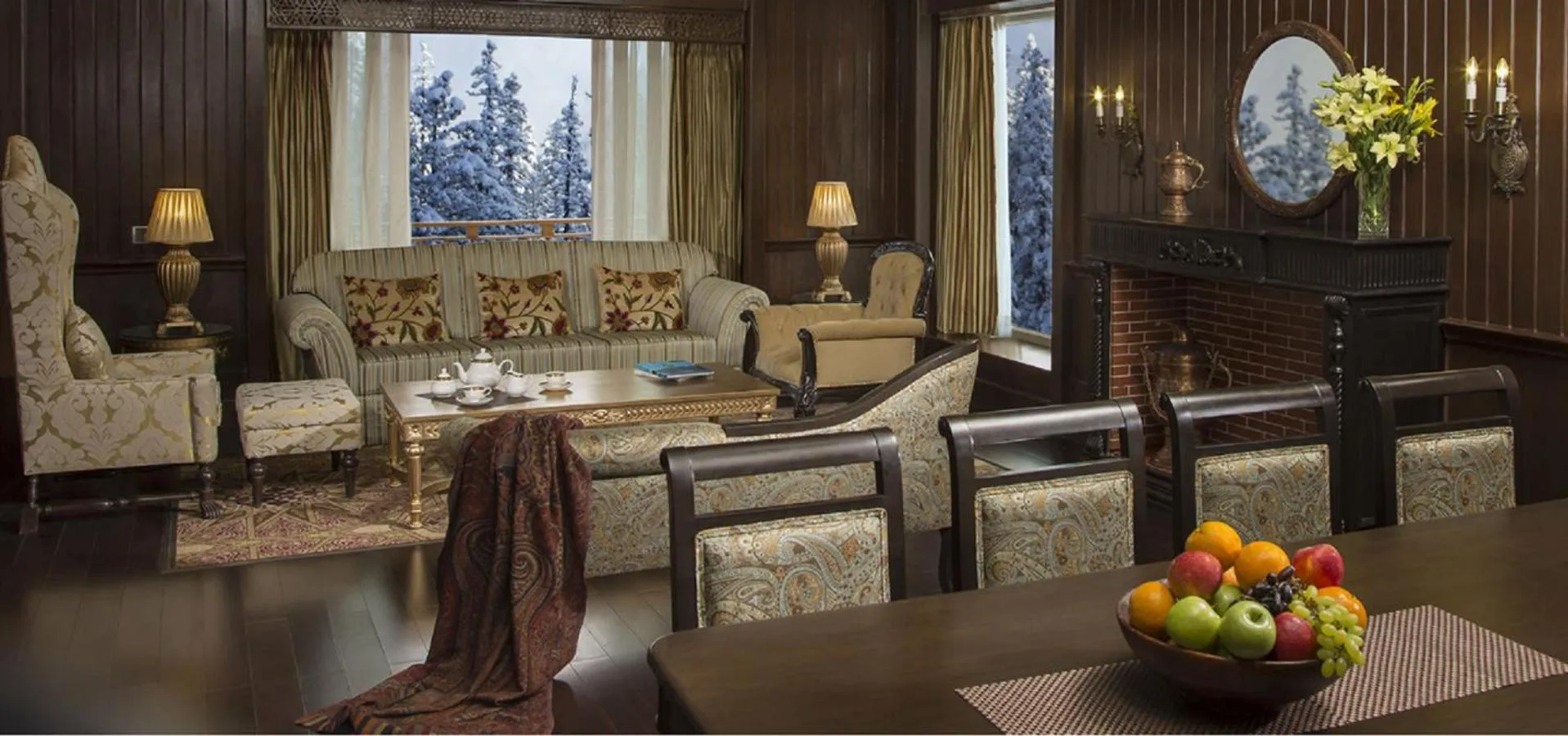 Living room in The Khyber Himalayan Resort & Spa