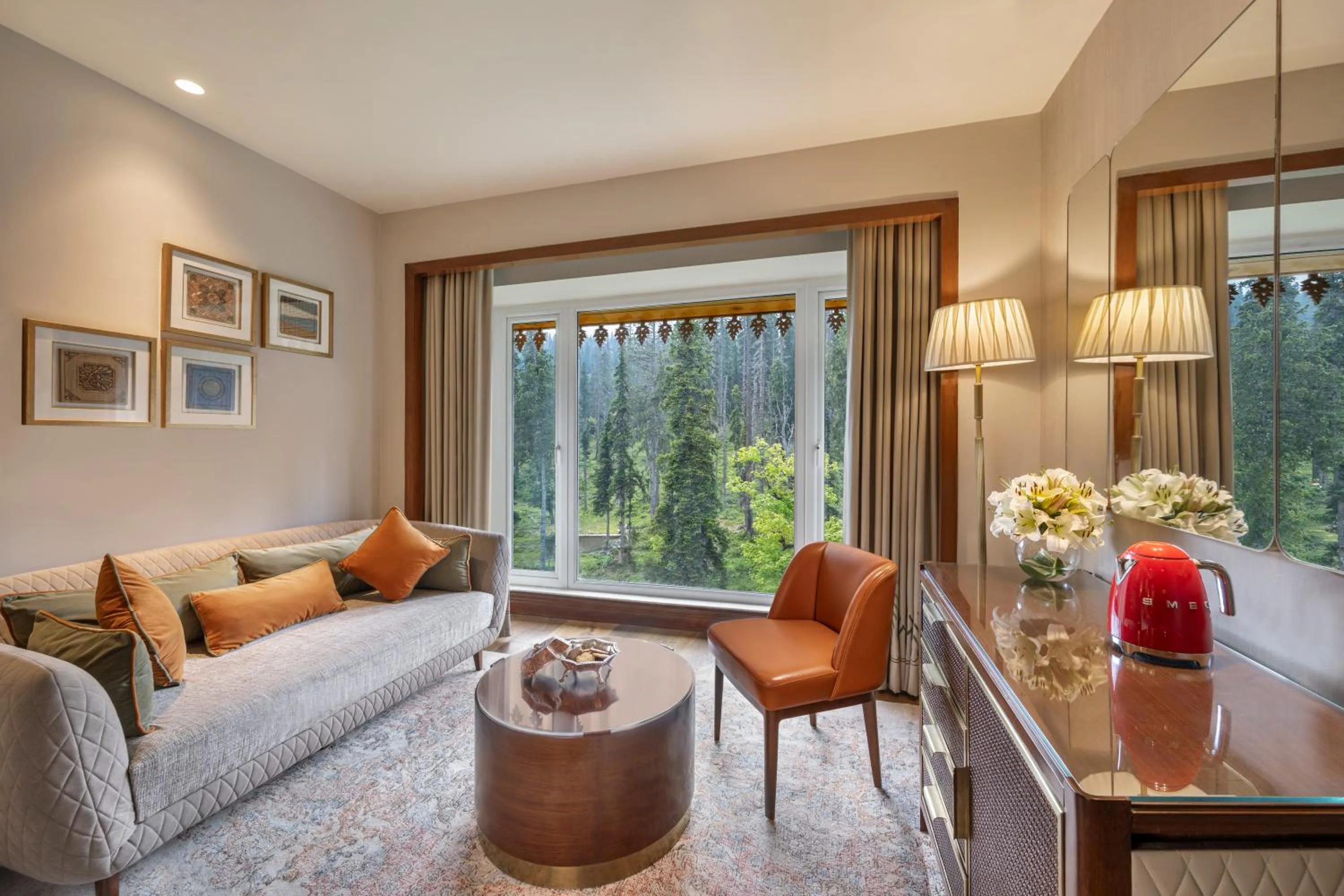 Living room in The Khyber Himalayan Resort & Spa