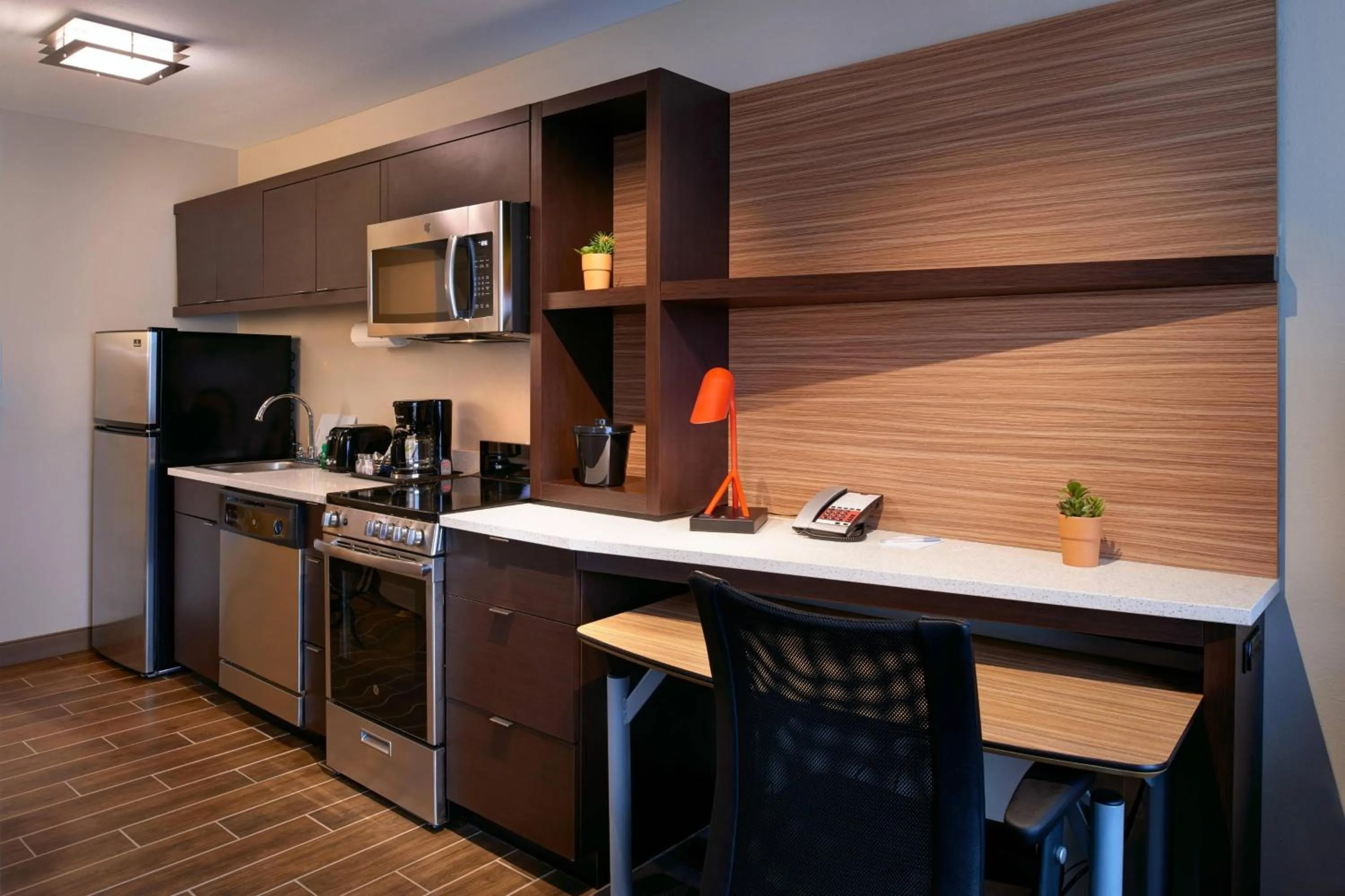 Kitchen or kitchenette in TownePlace Suites by Marriott Jackson