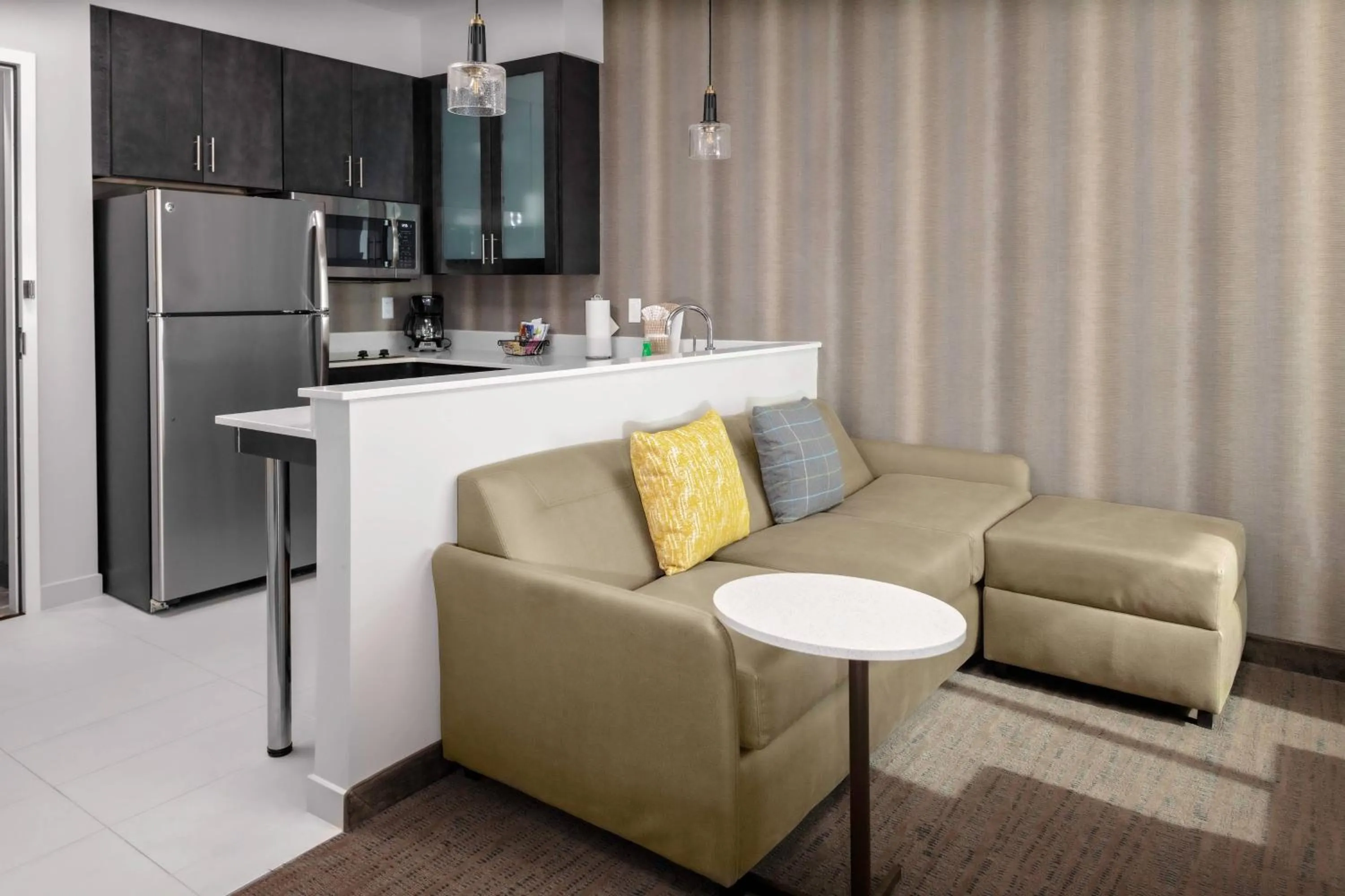 Living room in Residence Inn by Marriott Phoenix Mesa East