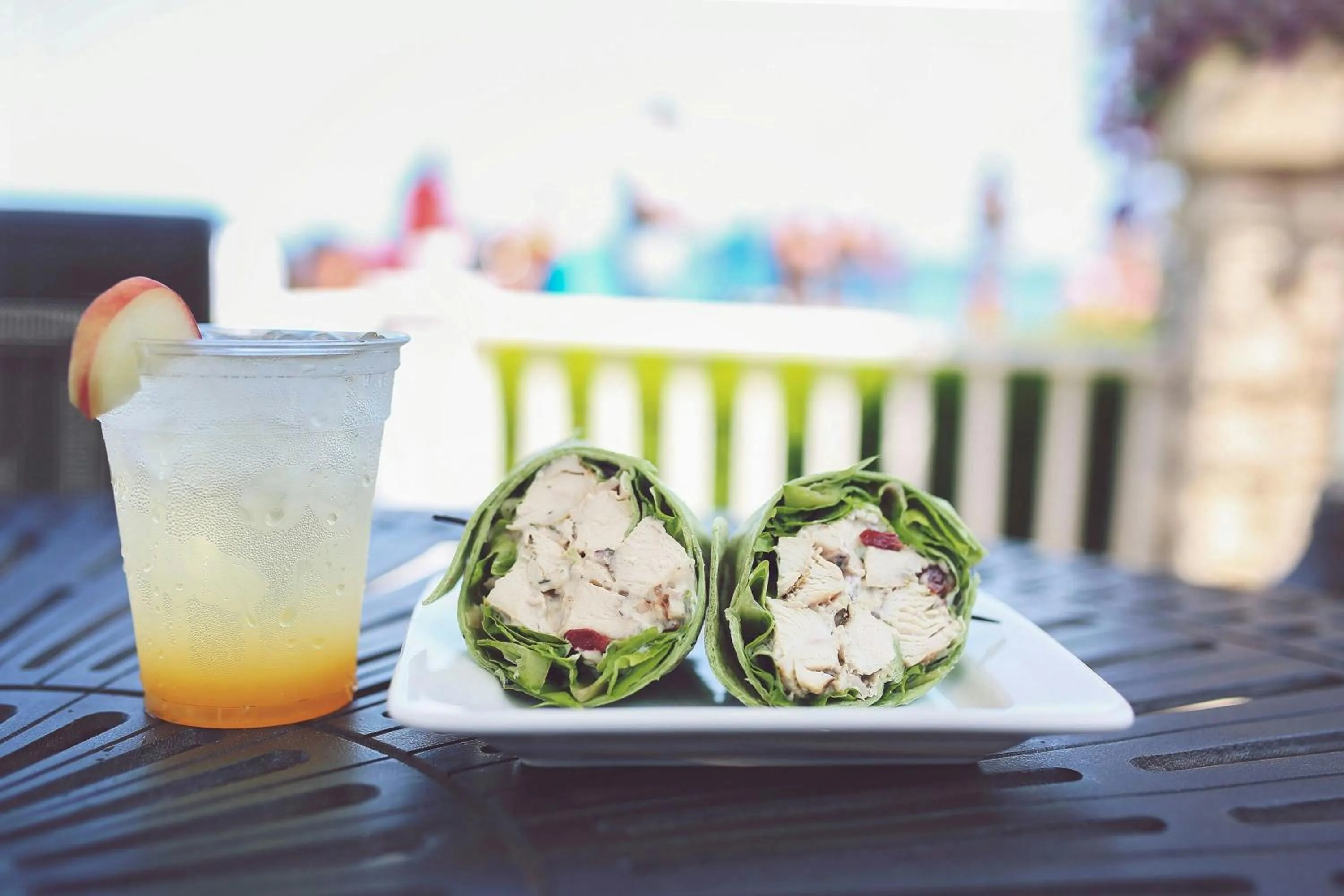 Lounge or bar in Inn at Bay Harbor