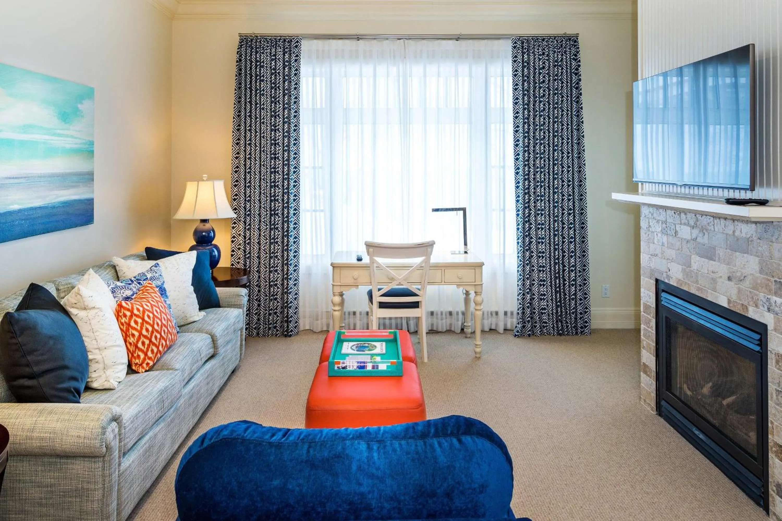 Living room in Inn at Bay Harbor