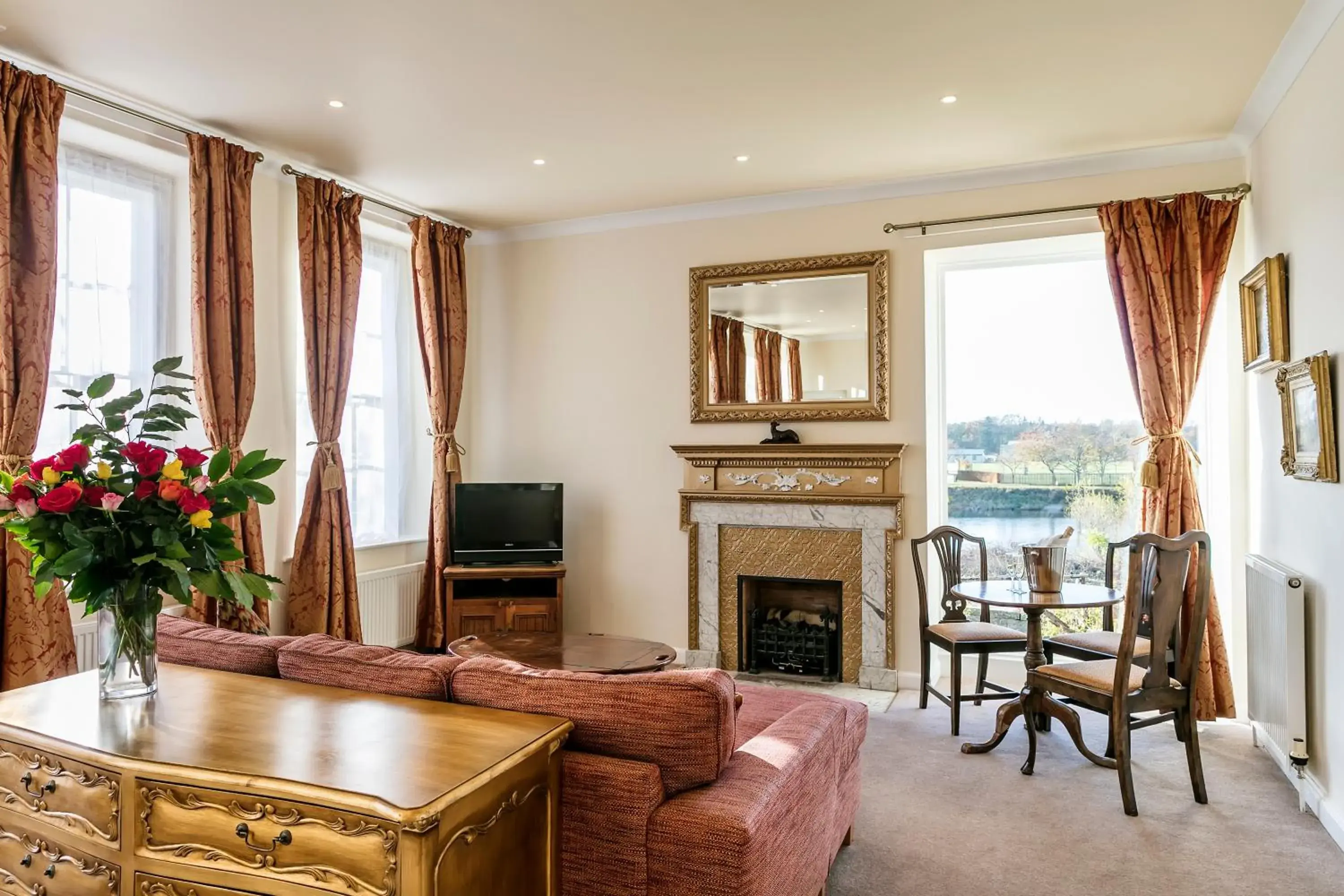 Suite with Garden View - single occupancy in Ednam House Hotel Suite with Garden View - single occupancy in Ednam House Hotel