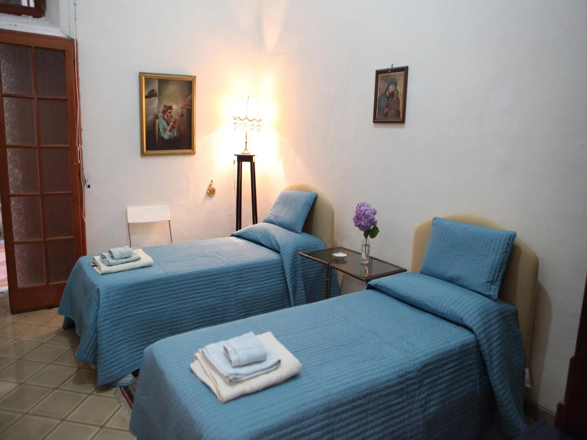 Bedroom in Il Giardino di Tonia - Oplontis Guest House - Bed & Garden -