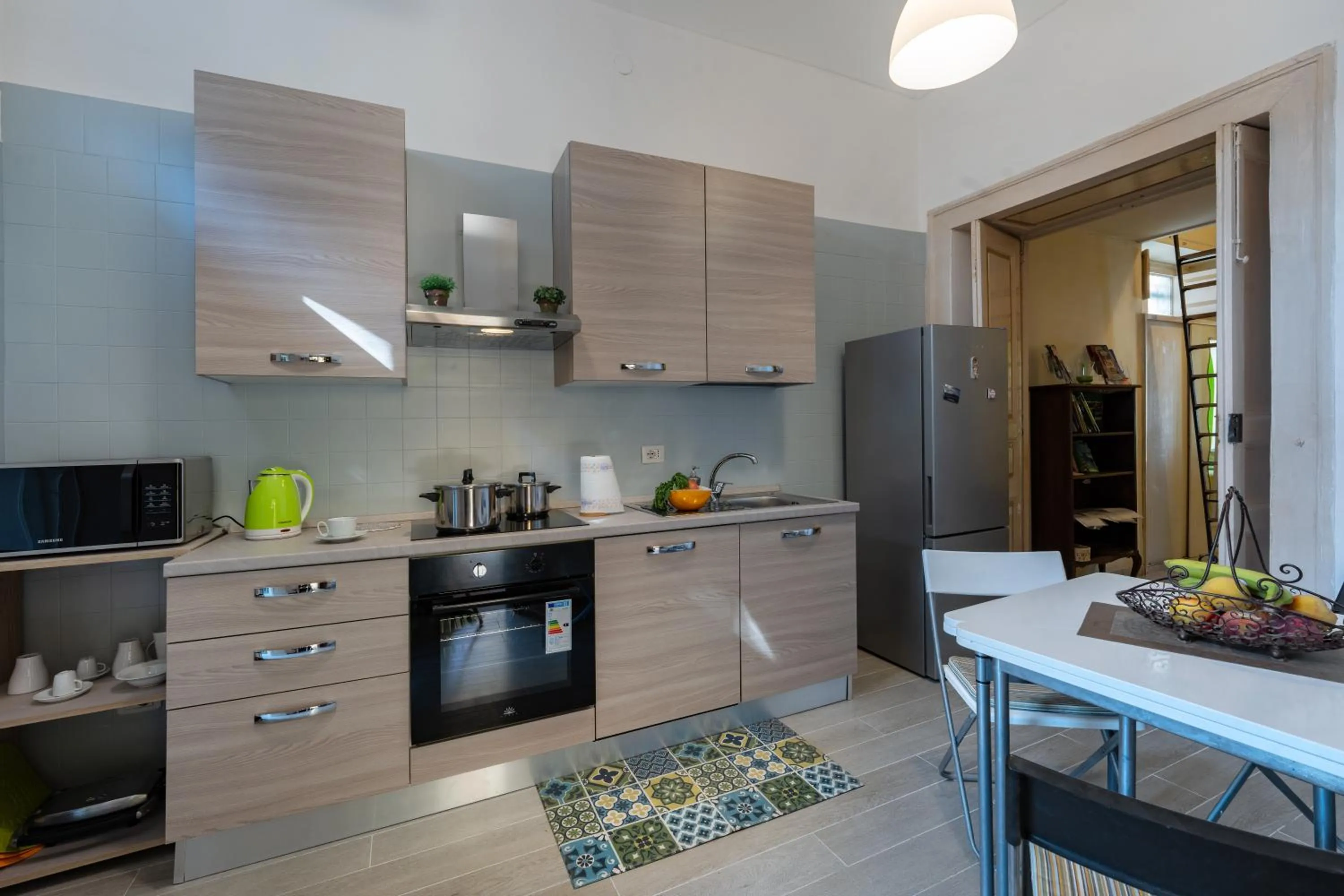 Kitchen or kitchenette in Il Giardino di Tonia - Oplontis Guest House - Bed & Garden -