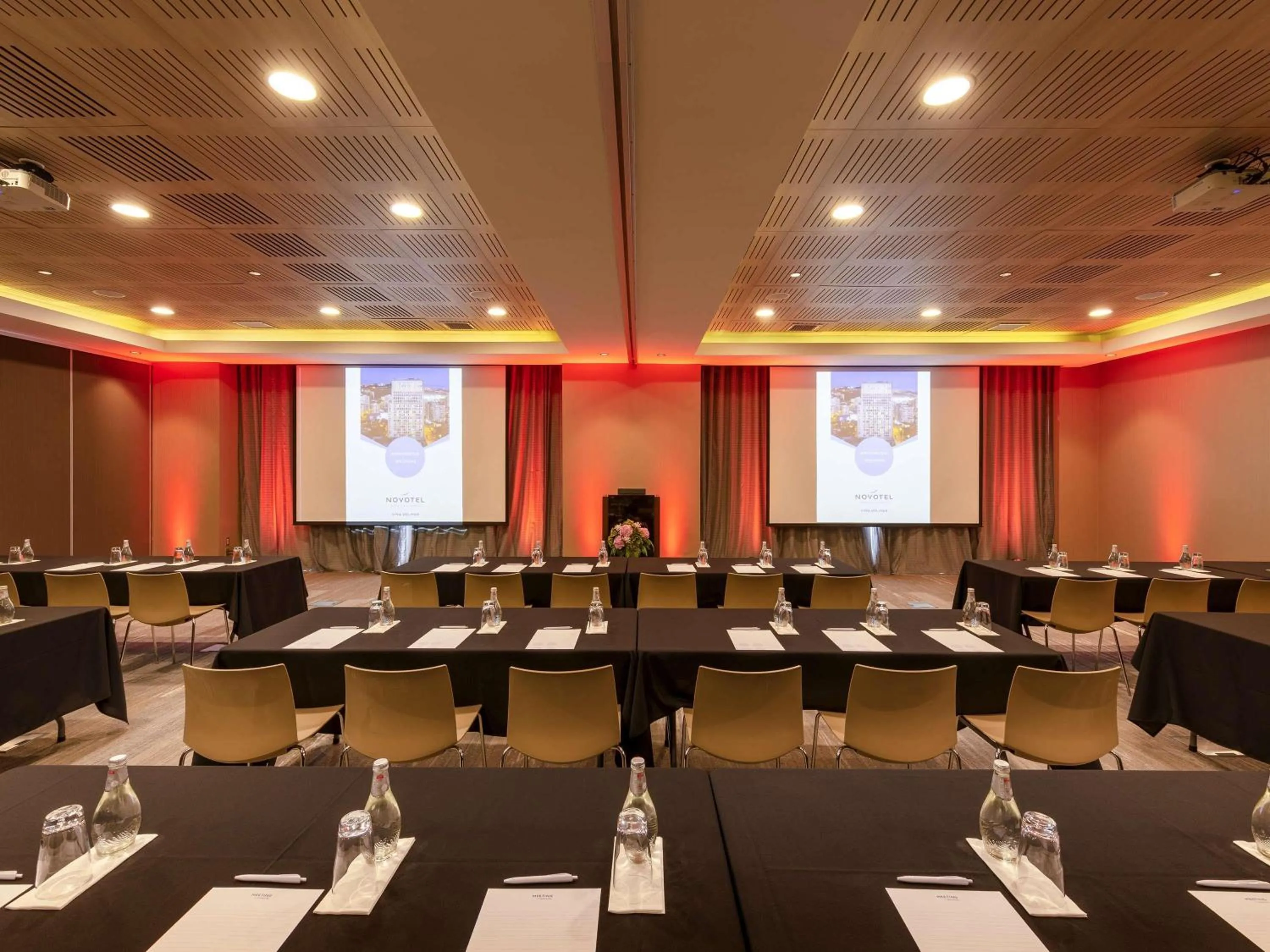 Meeting/conference room in Novotel Vina del Mar