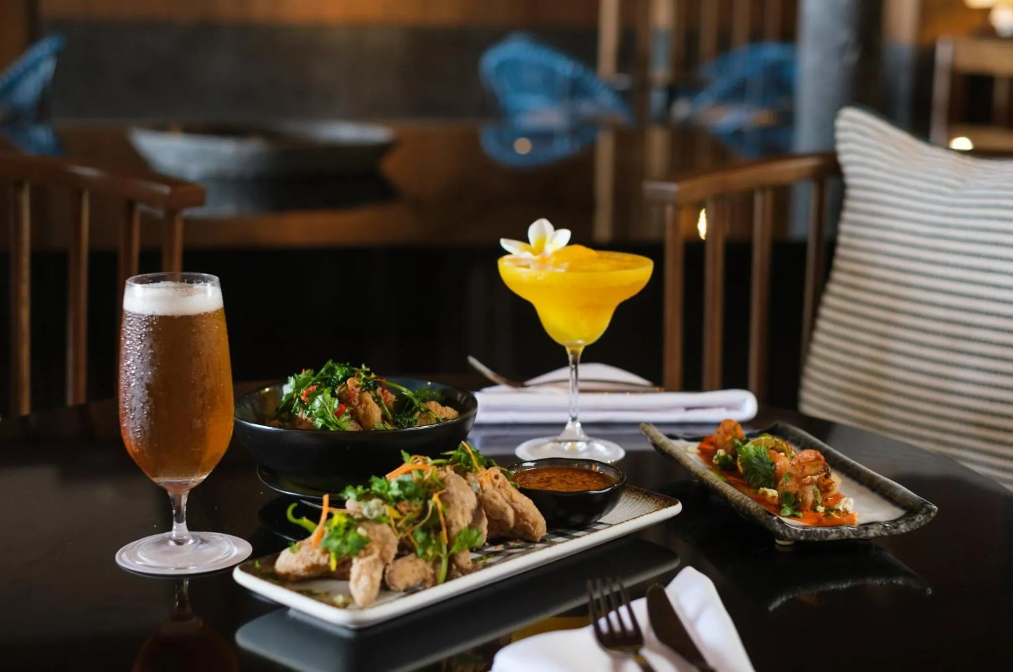 Restaurant/places to eat in Crowne Plaza Fiji Nadi Bay Resort & Spa by IHG