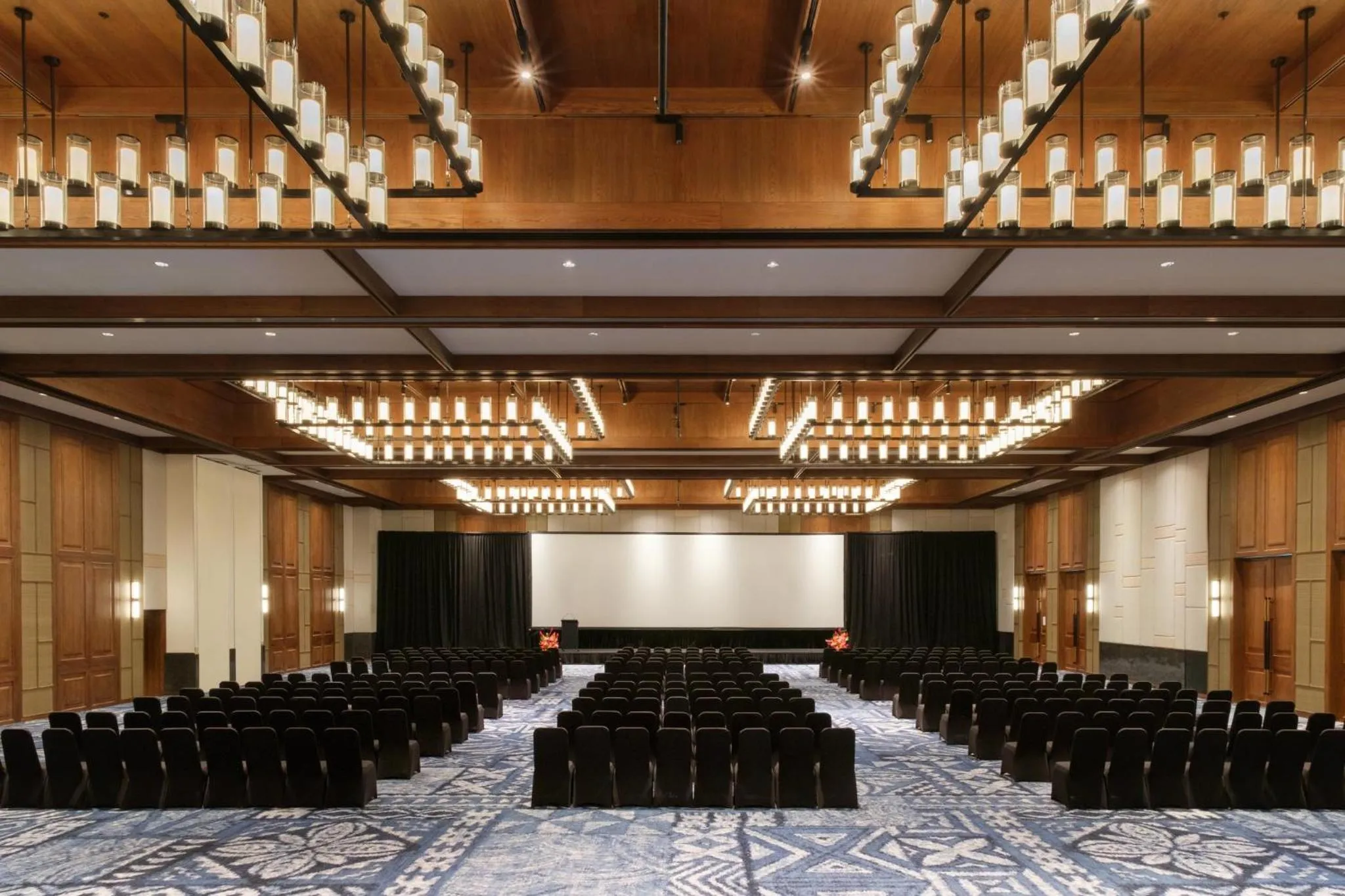 Meeting/conference room in Crowne Plaza Fiji Nadi Bay Resort & Spa by IHG