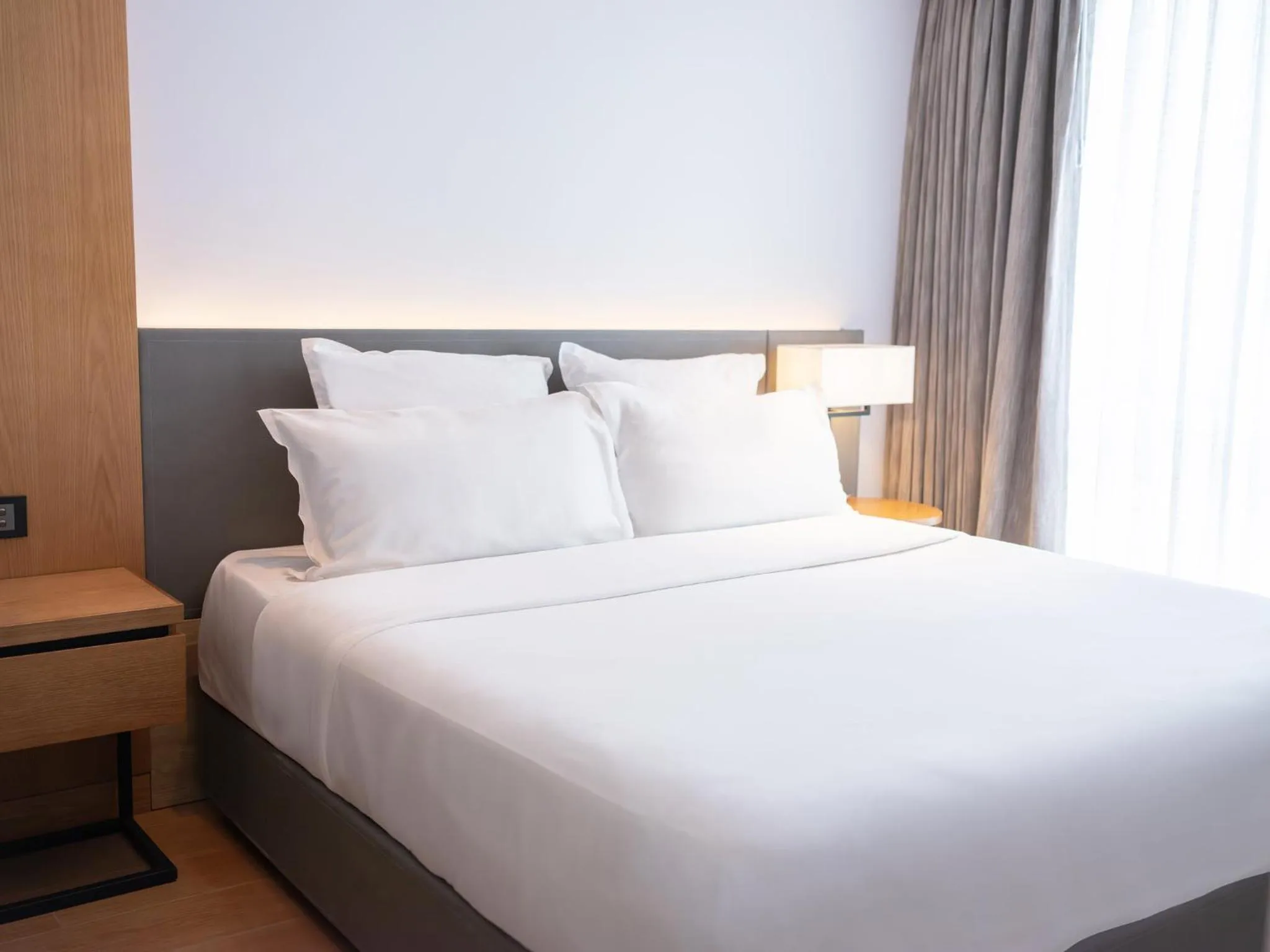 Photo of the whole room, Bed in Crowne Plaza Fiji Nadi Bay Resort & Spa by IHG