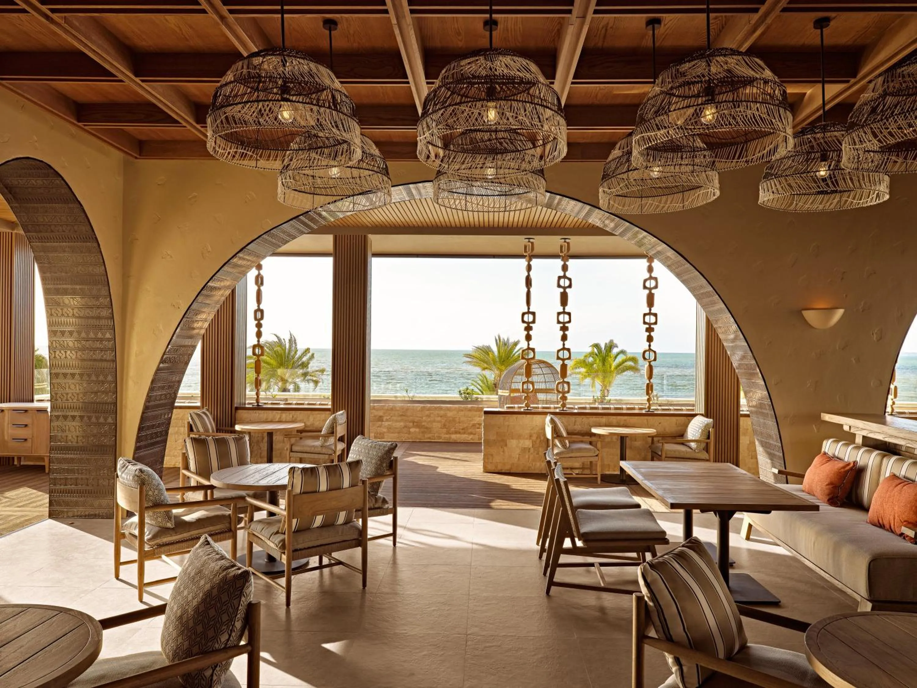 Restaurant/places to eat in Crowne Plaza Fiji Nadi Bay Resort & Spa by IHG