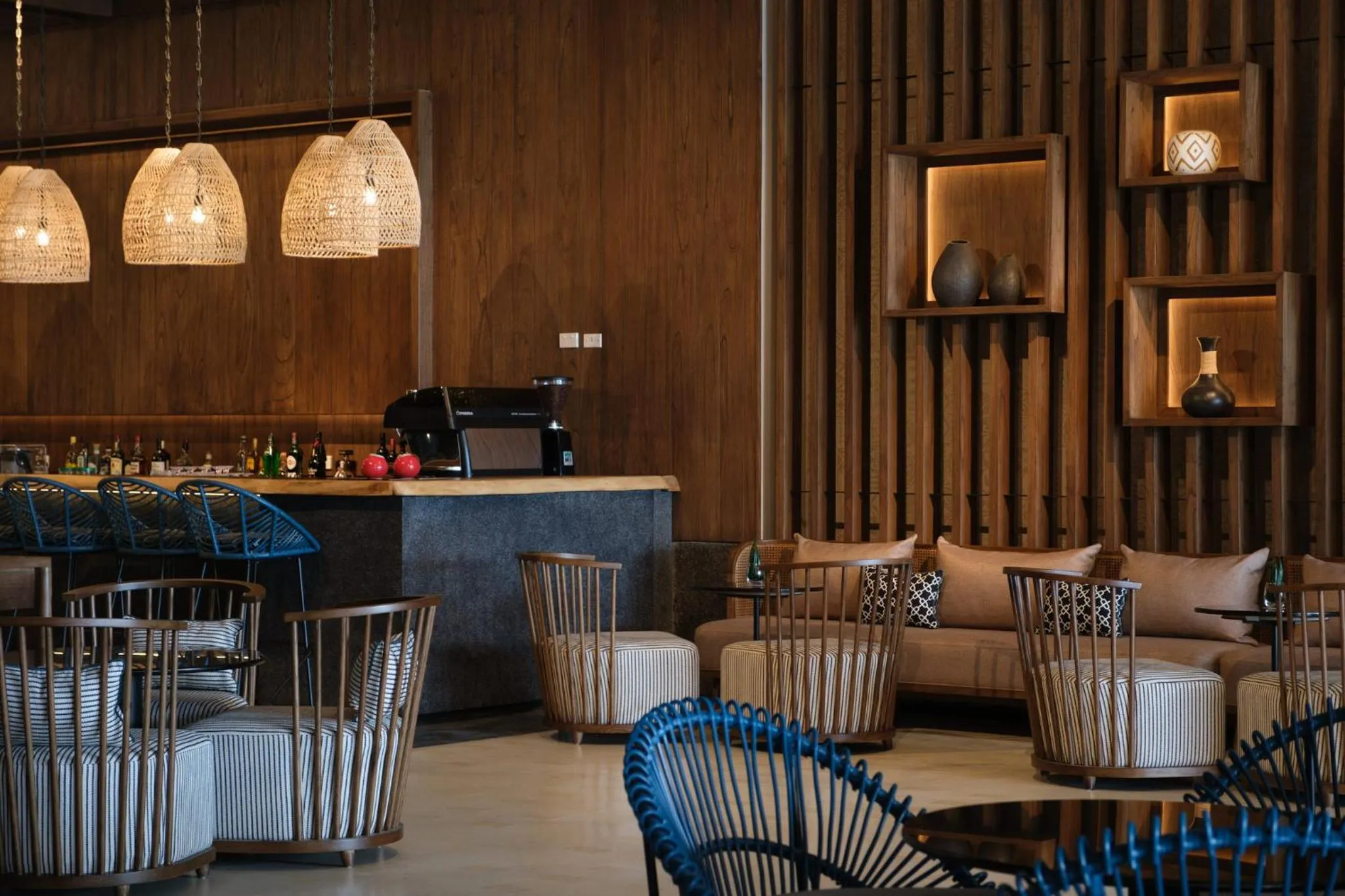 Restaurant/places to eat in Crowne Plaza Fiji Nadi Bay Resort & Spa by IHG