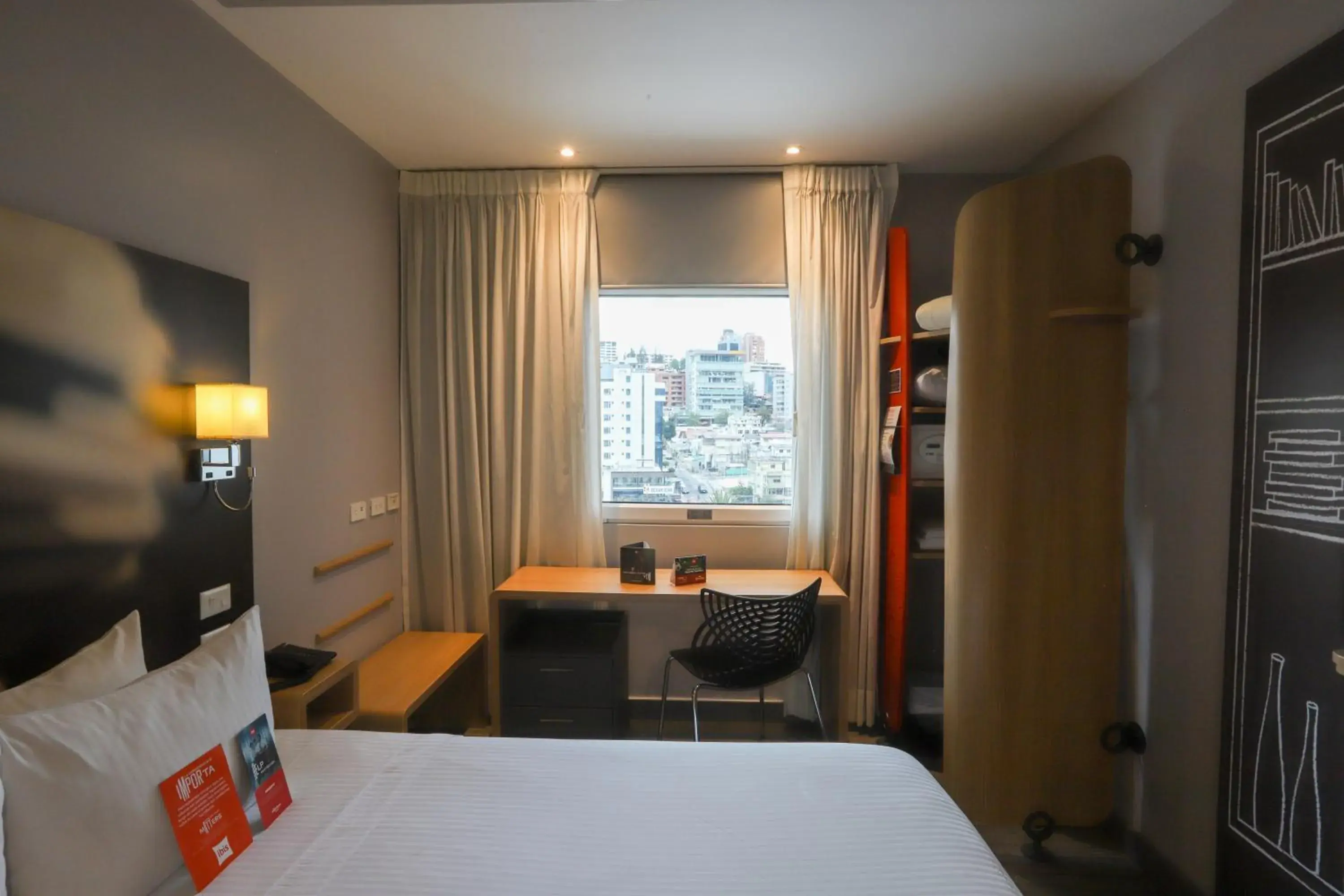 Standard Double Room in ibis Quito Standard Double Room in ibis Quito