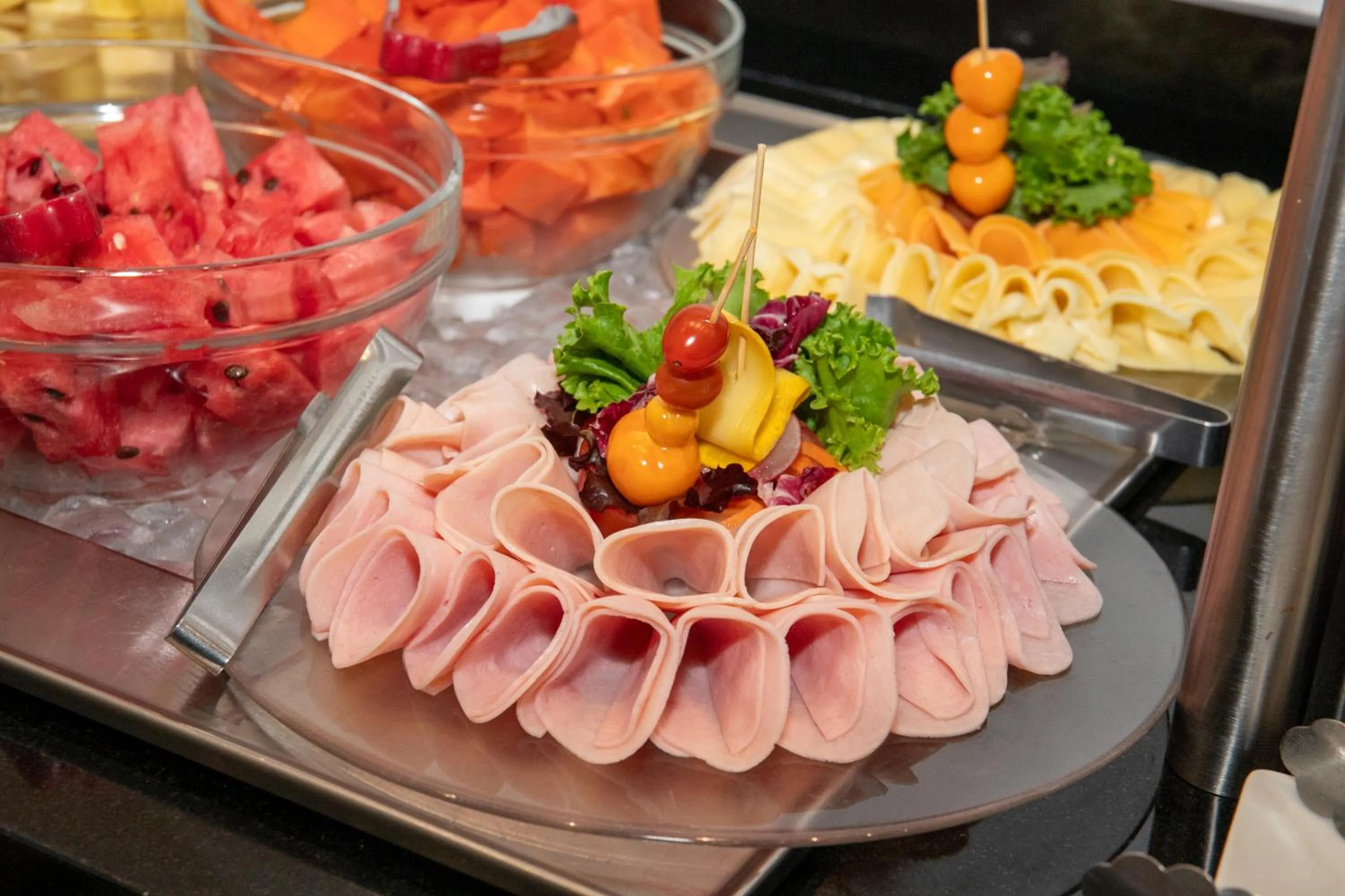 Restaurant/places to eat in ibis Quito