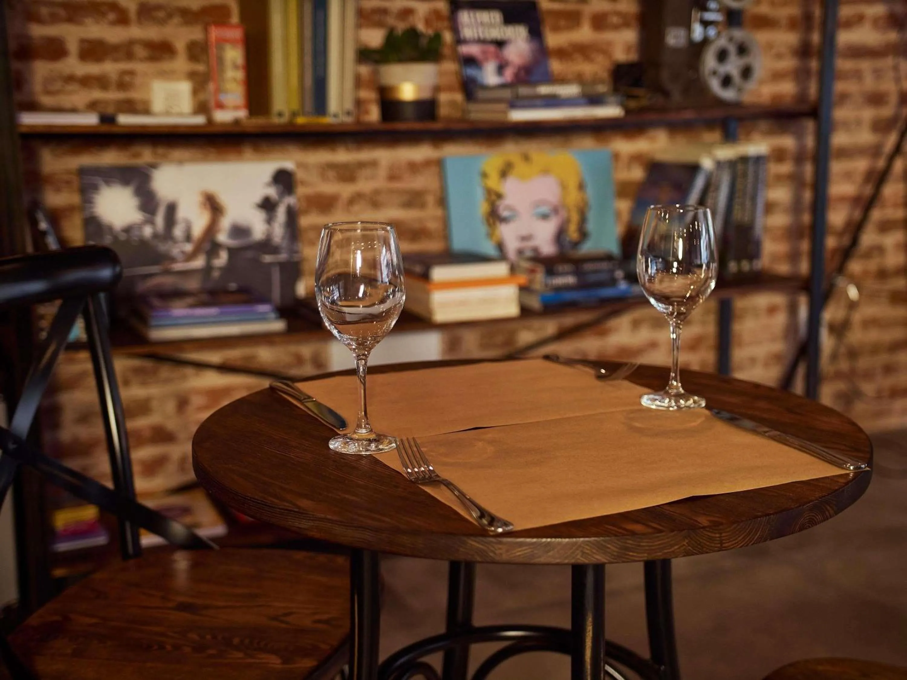 Restaurant/places to eat in ibis Styles Montevideo Biarritz