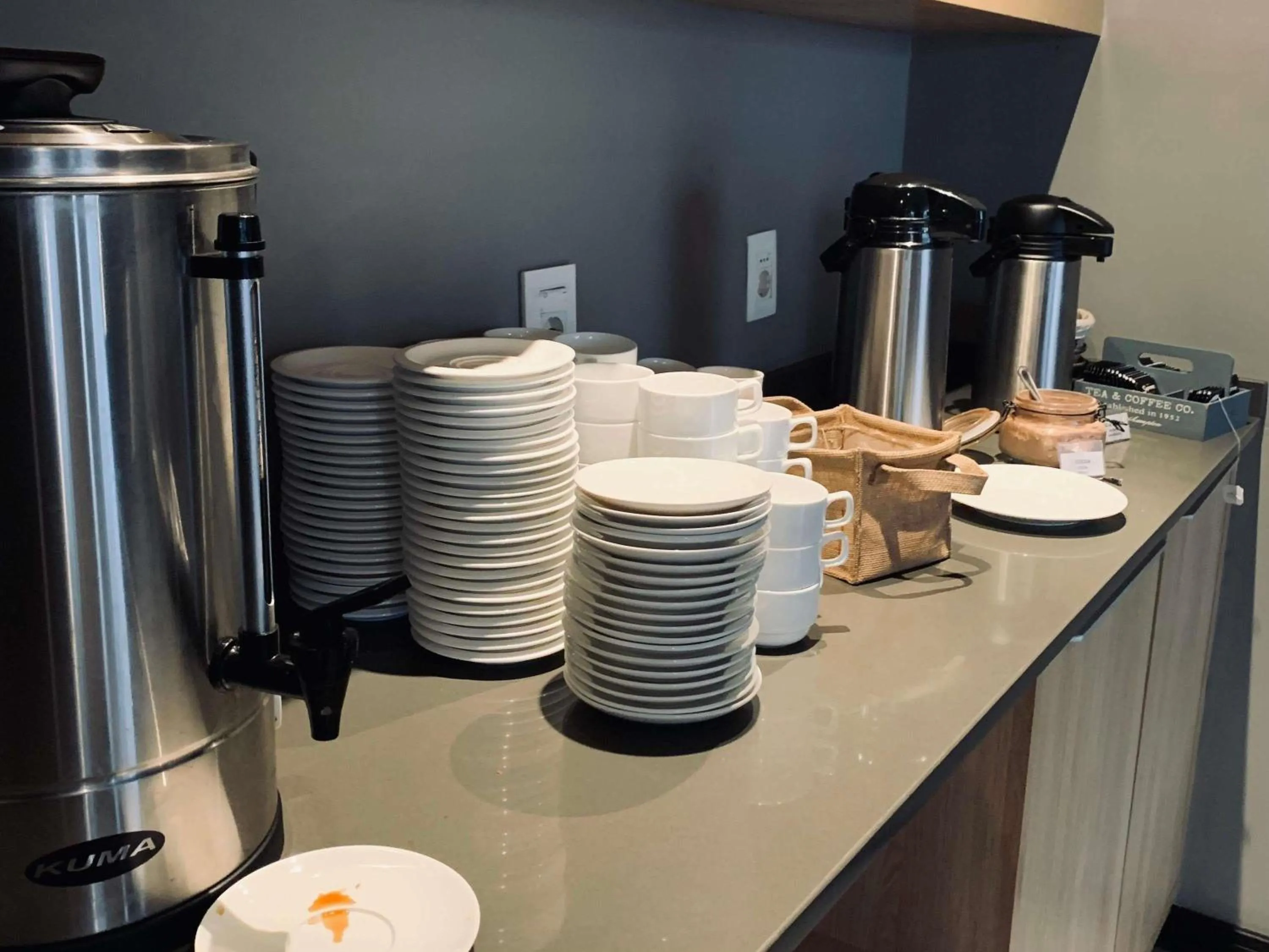 Breakfast in ibis Styles Montevideo Biarritz