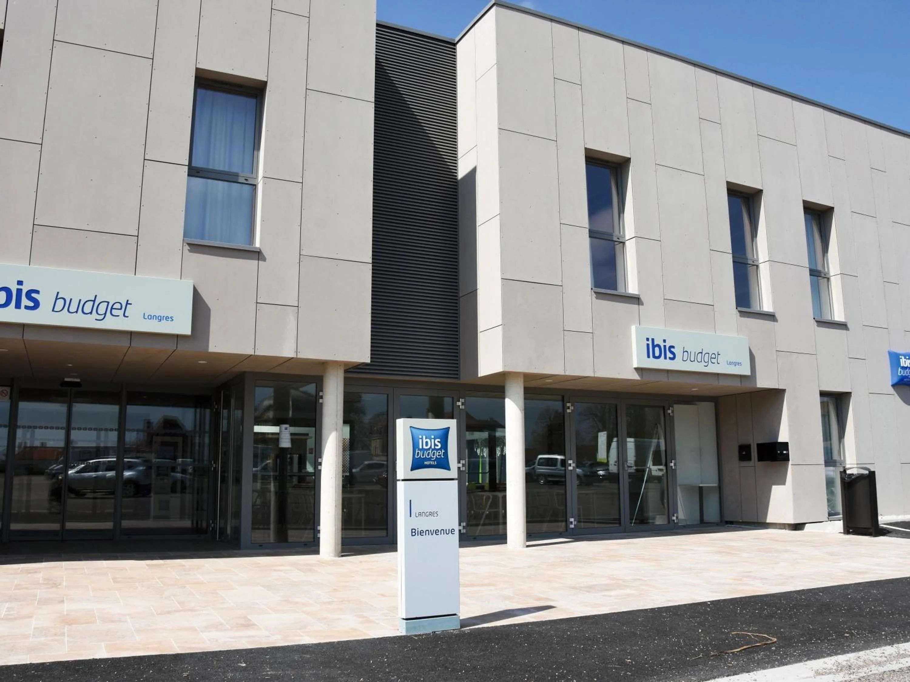 Property building in ibis budget Langres