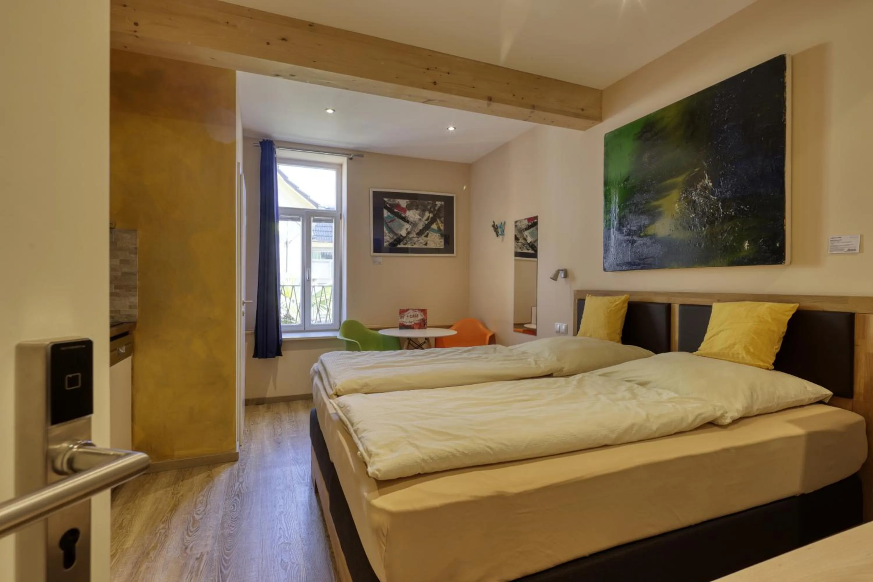 Photo of the whole room, Bed in AD1716 apARTments Marktheidenfeld