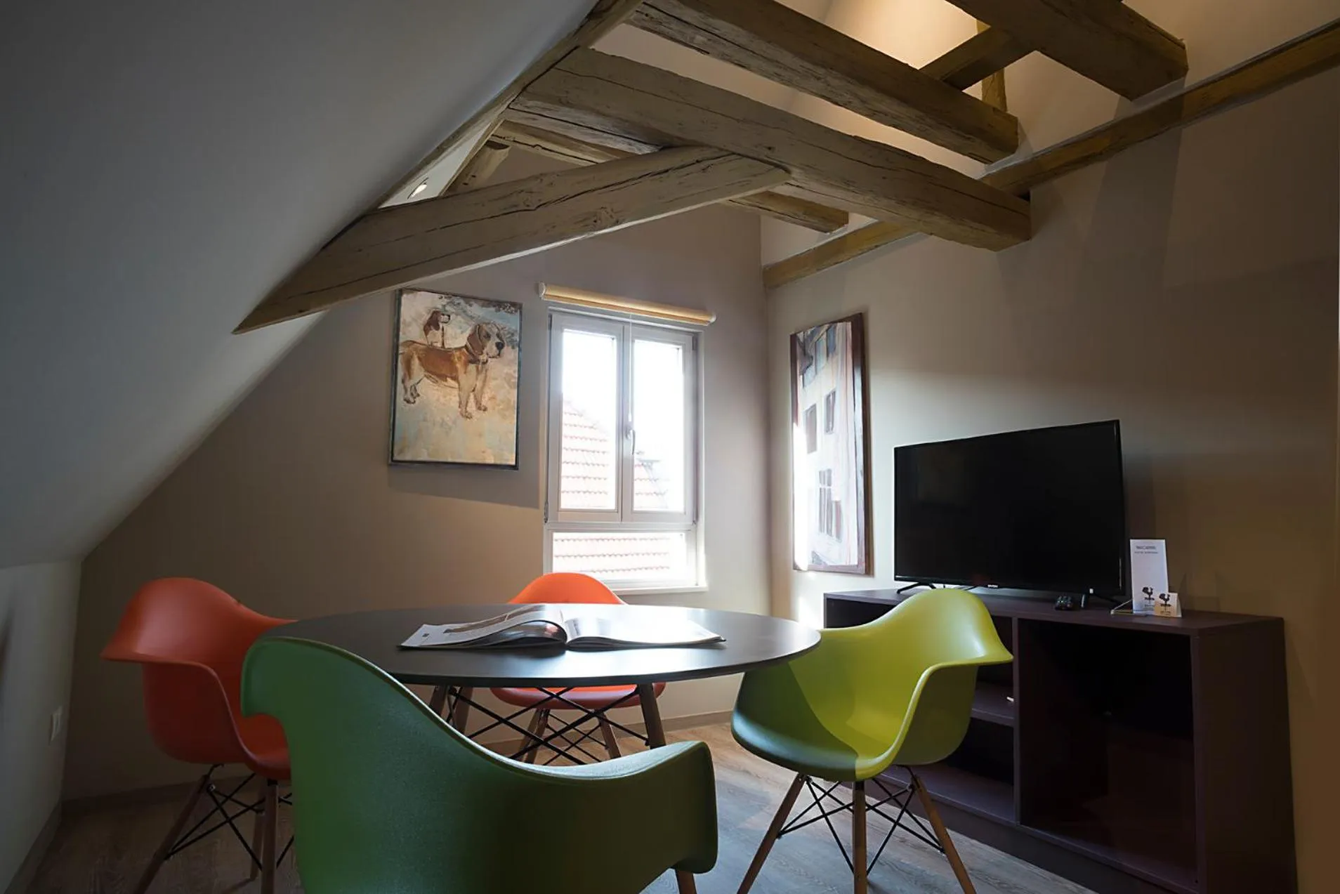 TV and multimedia in AD1716 apARTments Marktheidenfeld