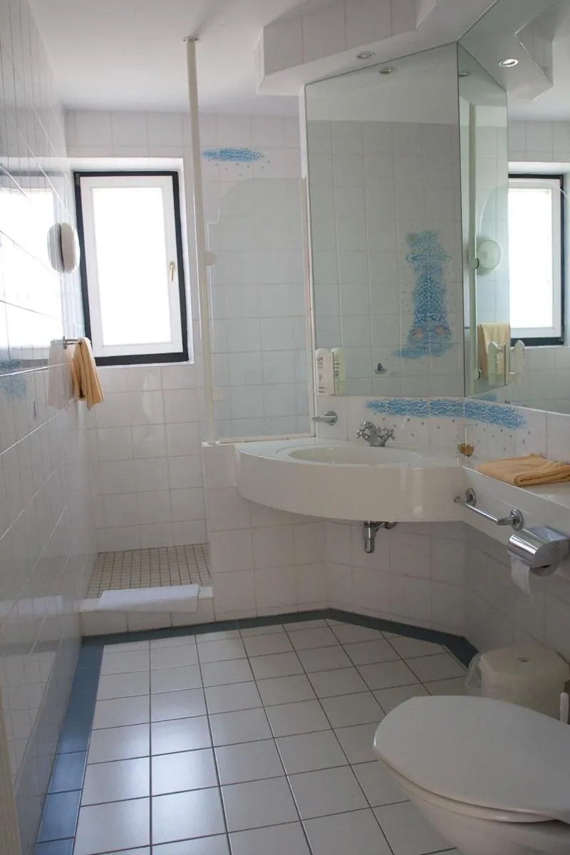 Bathroom in Seminarhotel Göttlesbrunn