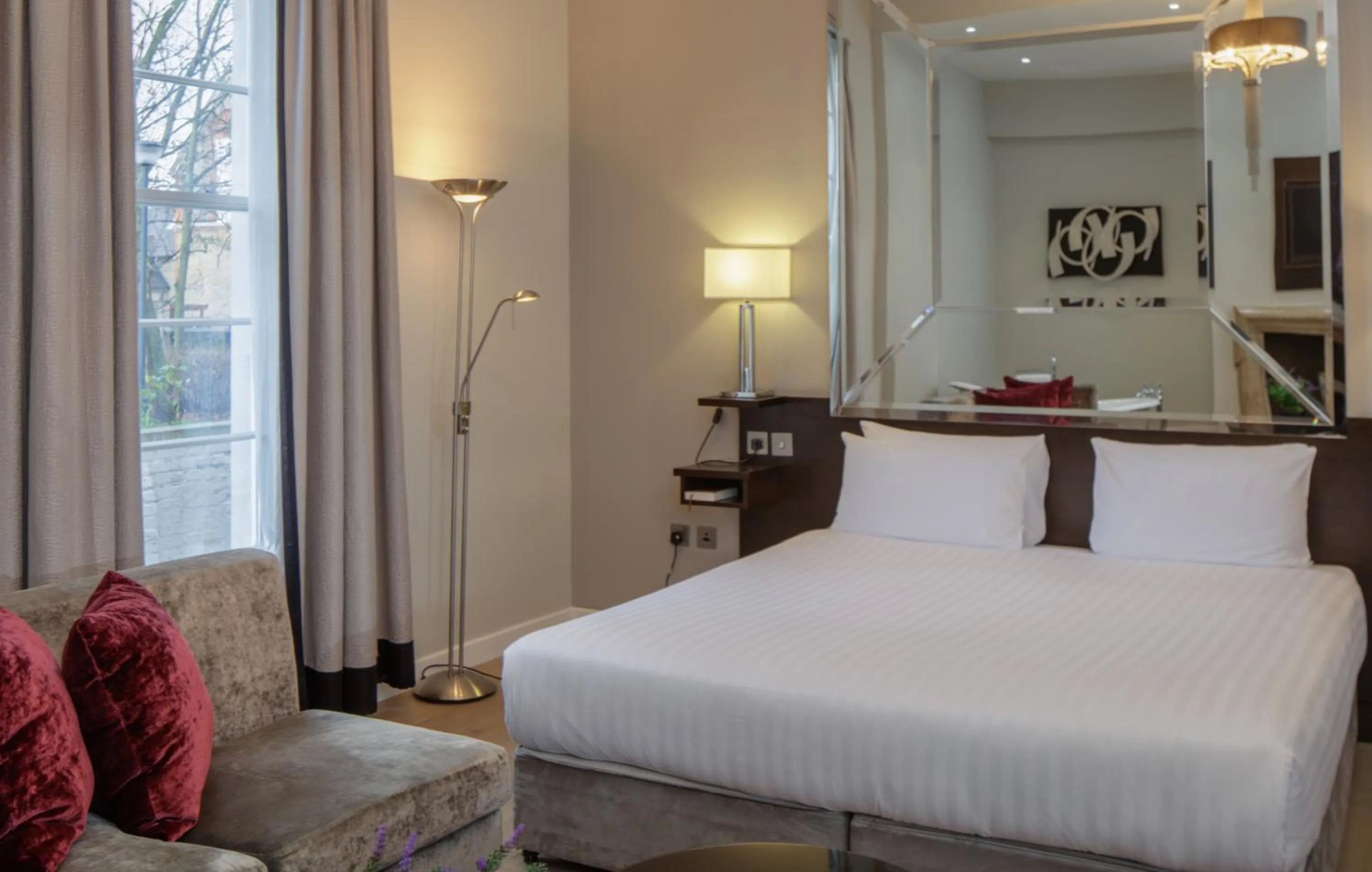 Bedroom, Bed in Doubletree By Hilton London - Greenwich