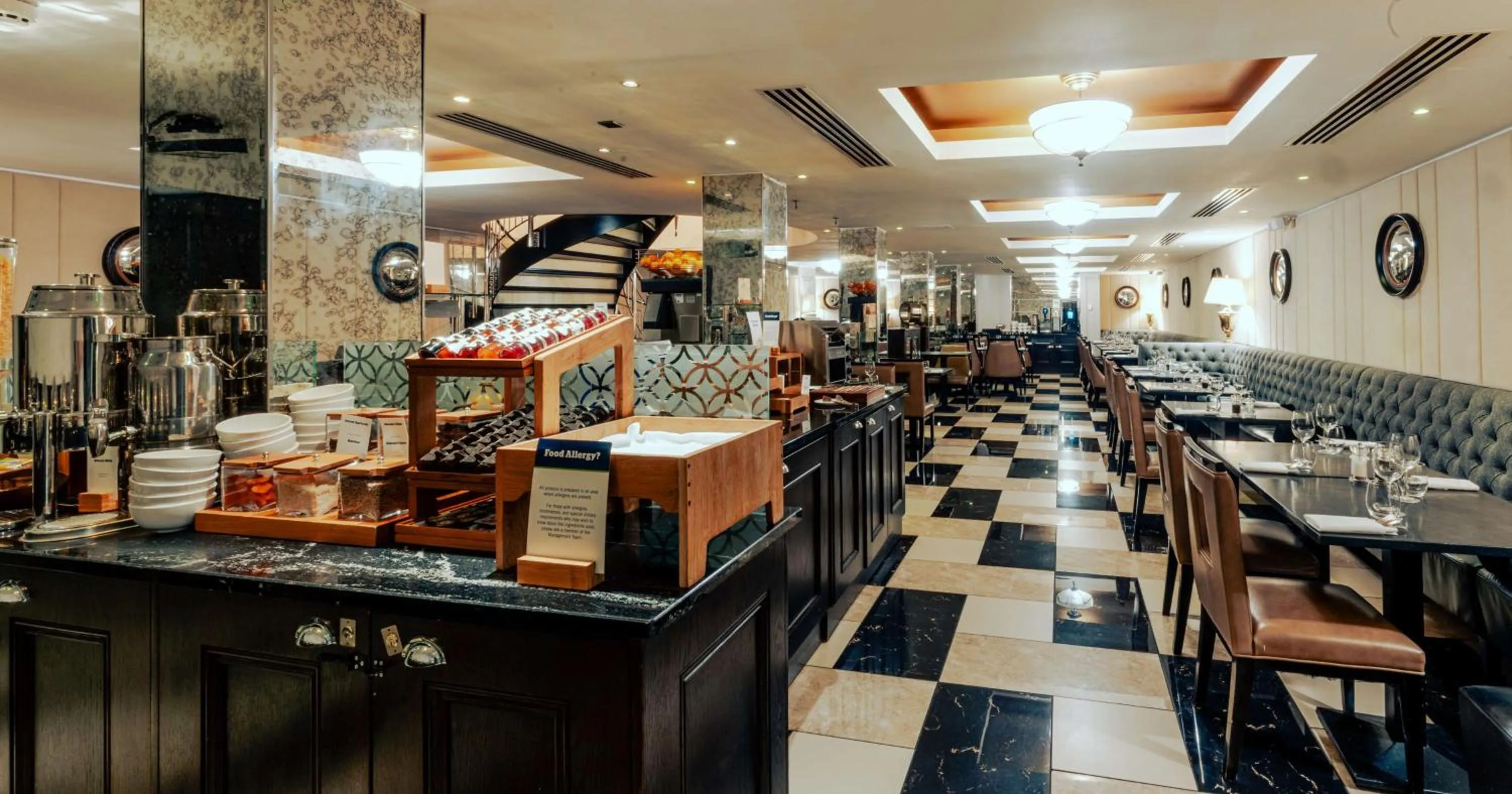 Restaurant/places to eat in Doubletree By Hilton London - Greenwich