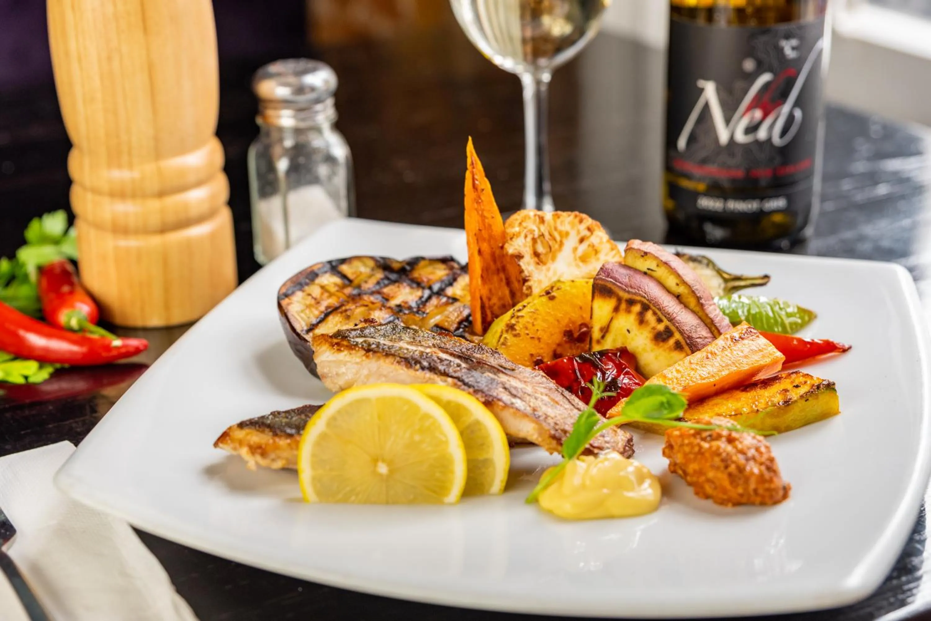 Restaurant/places to eat in The Shakespeare Hotel