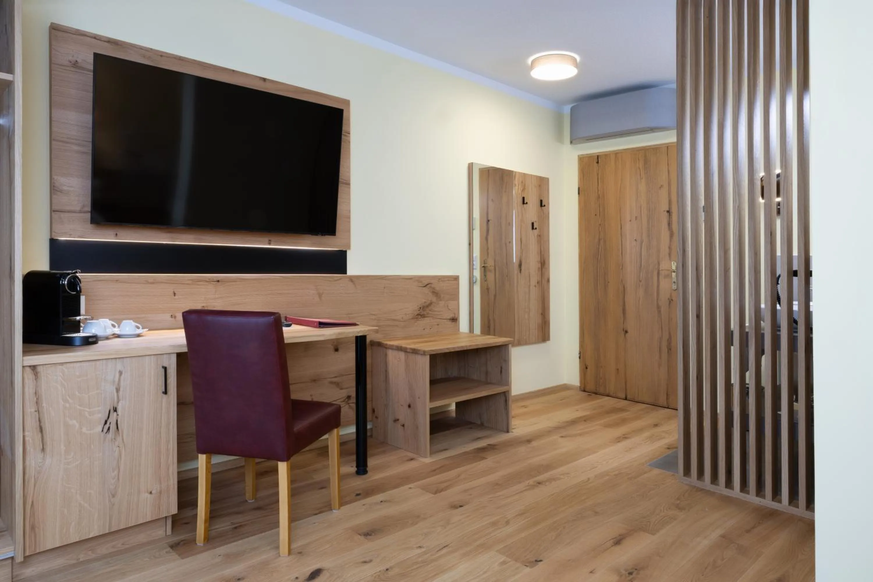 TV and multimedia in Hotel Kärnten