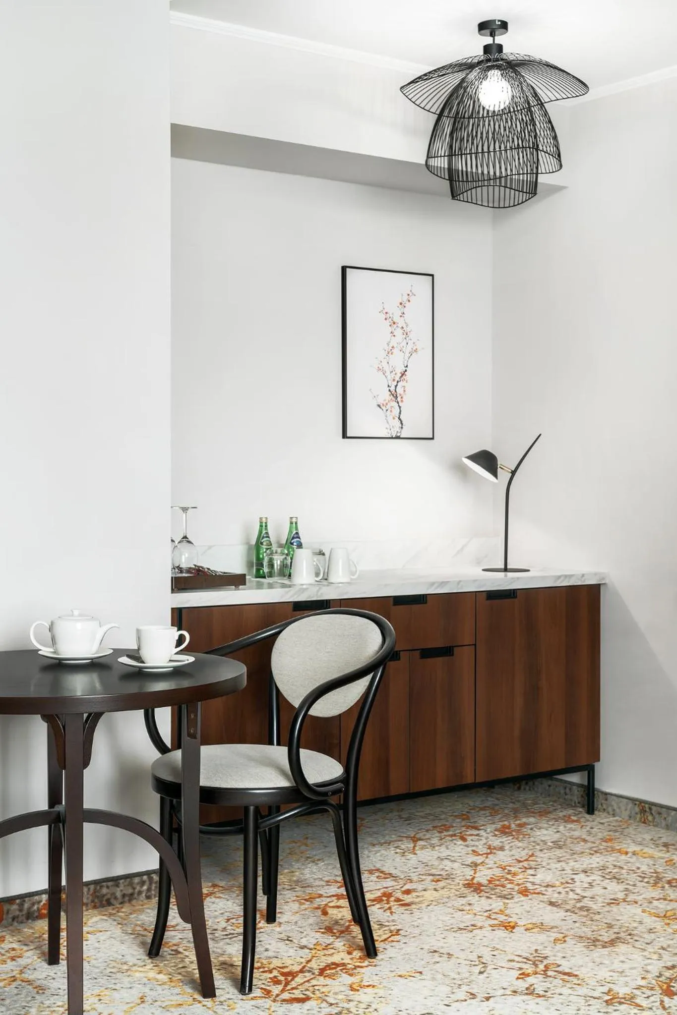 Seating area in Metropolo by Golden Tulip Krakow