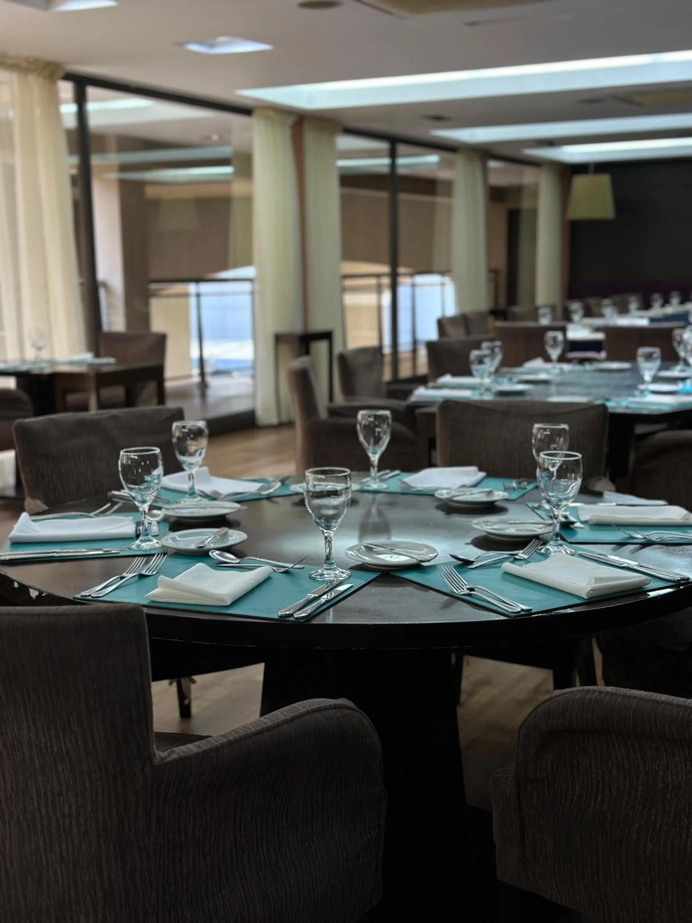 Howard Johnson Hotel & Casino