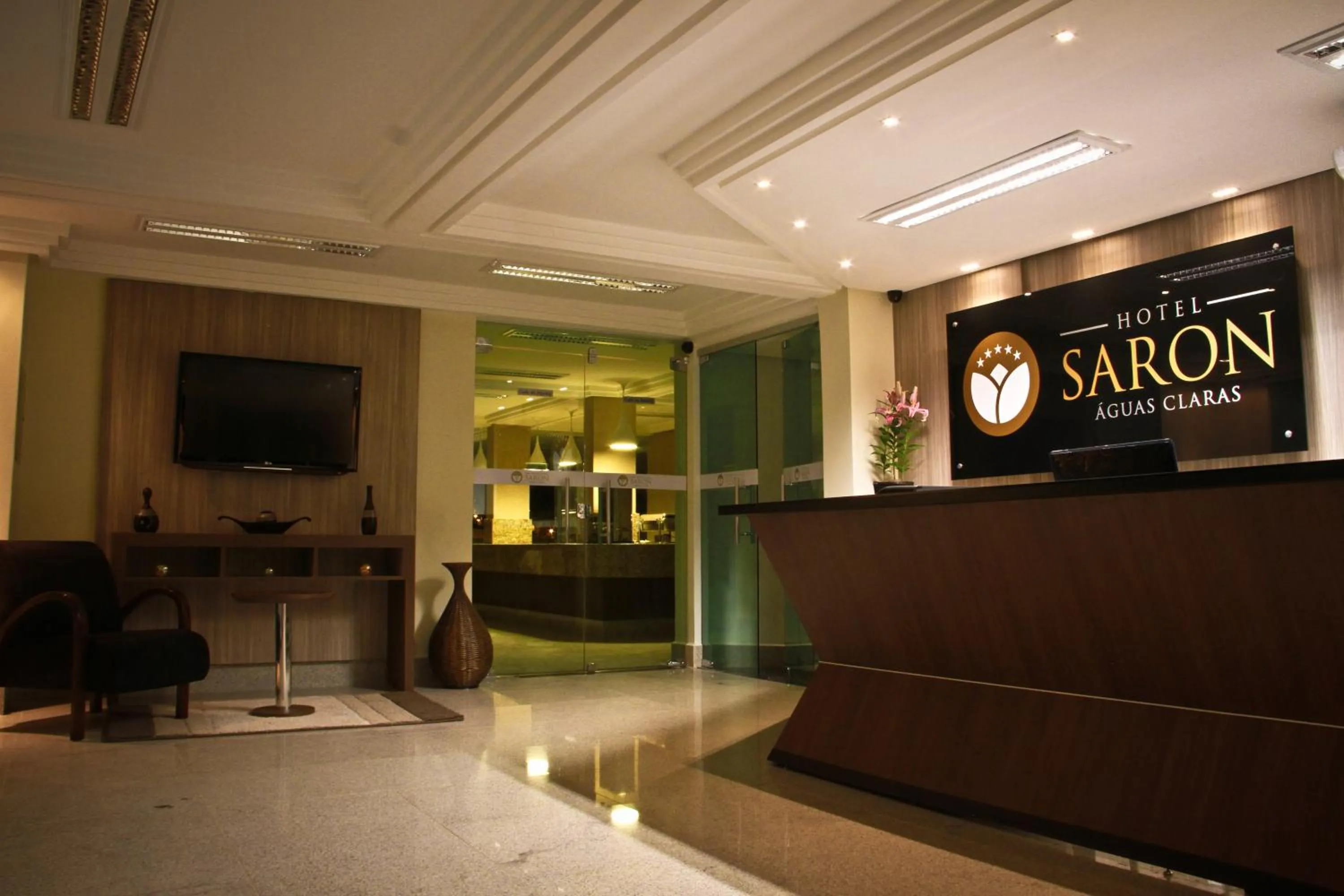 Lobby or reception in Hotel Saron