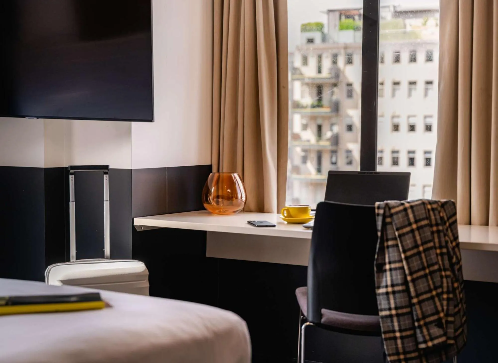 Bedroom, Bed in WQ Wellington Quarter Hotel