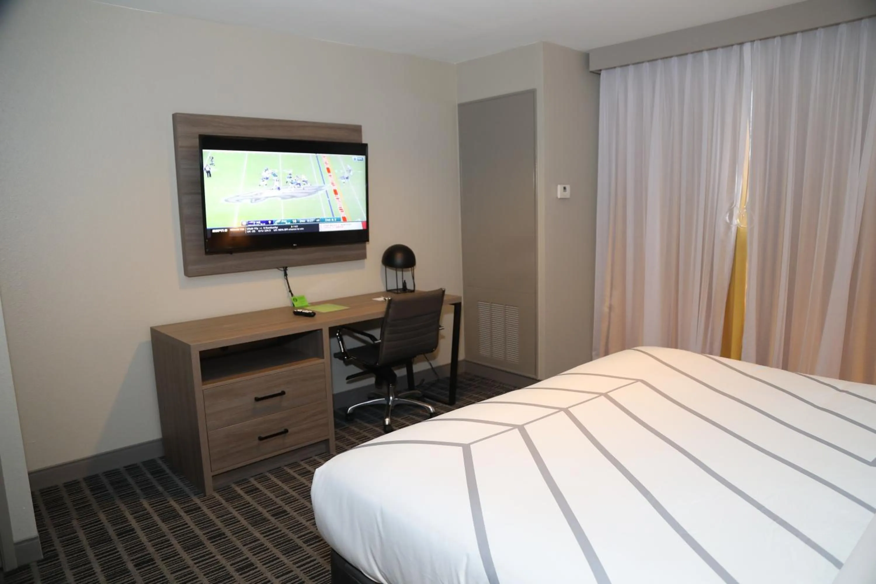 Bed in La Quinta by Wyndham Montgomery